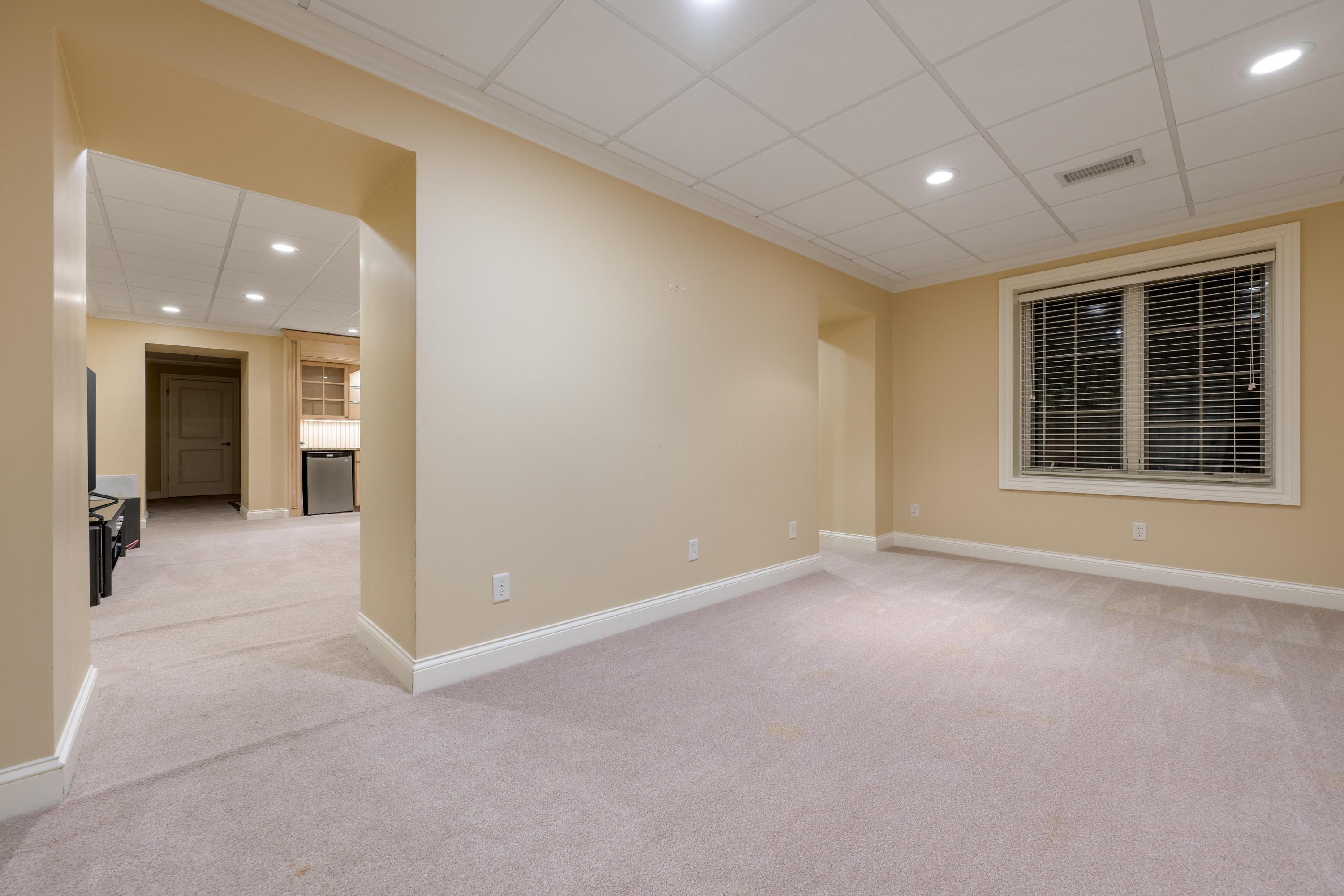 5636 Mountain Breeze Drive