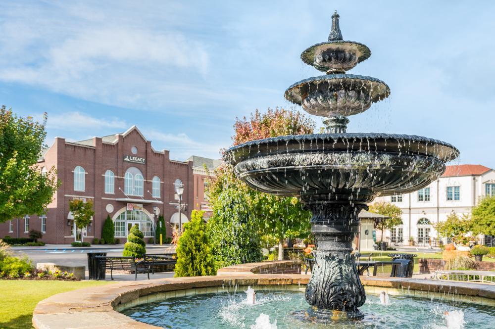 5636 Mountain Breeze Drive