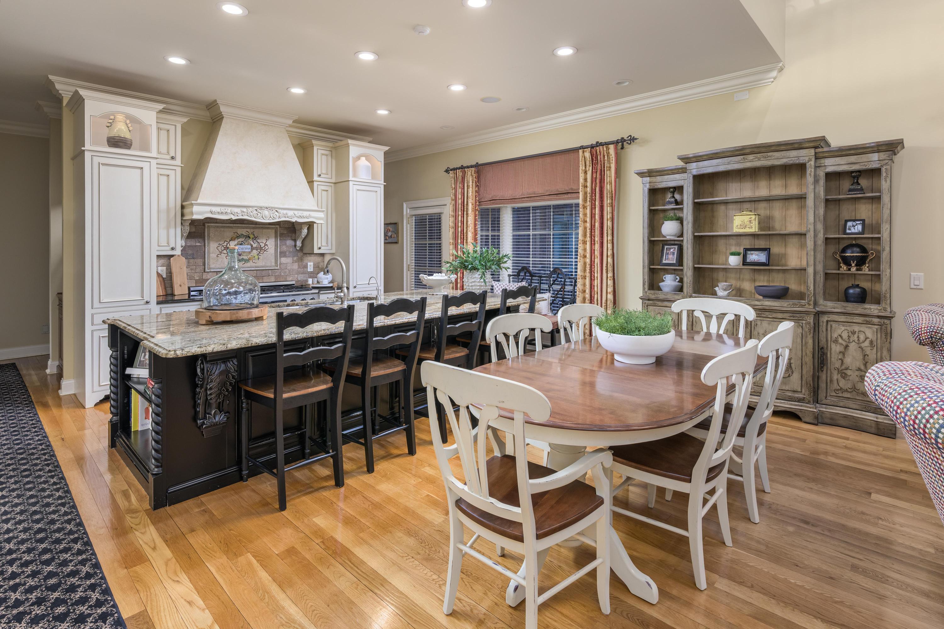 5636 Mountain Breeze Drive