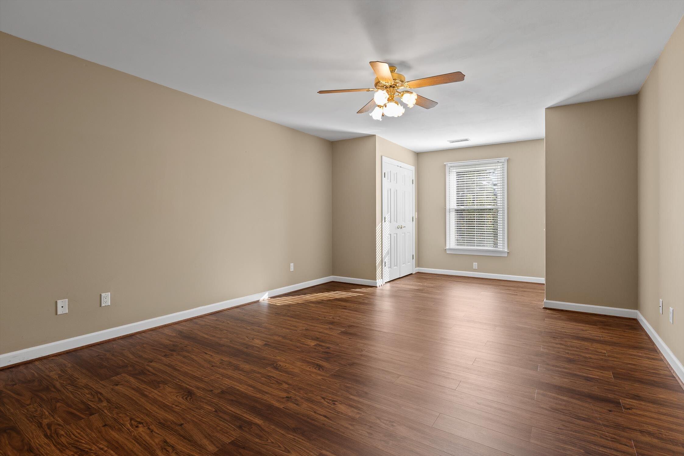 8106 Carriage Xing Lane