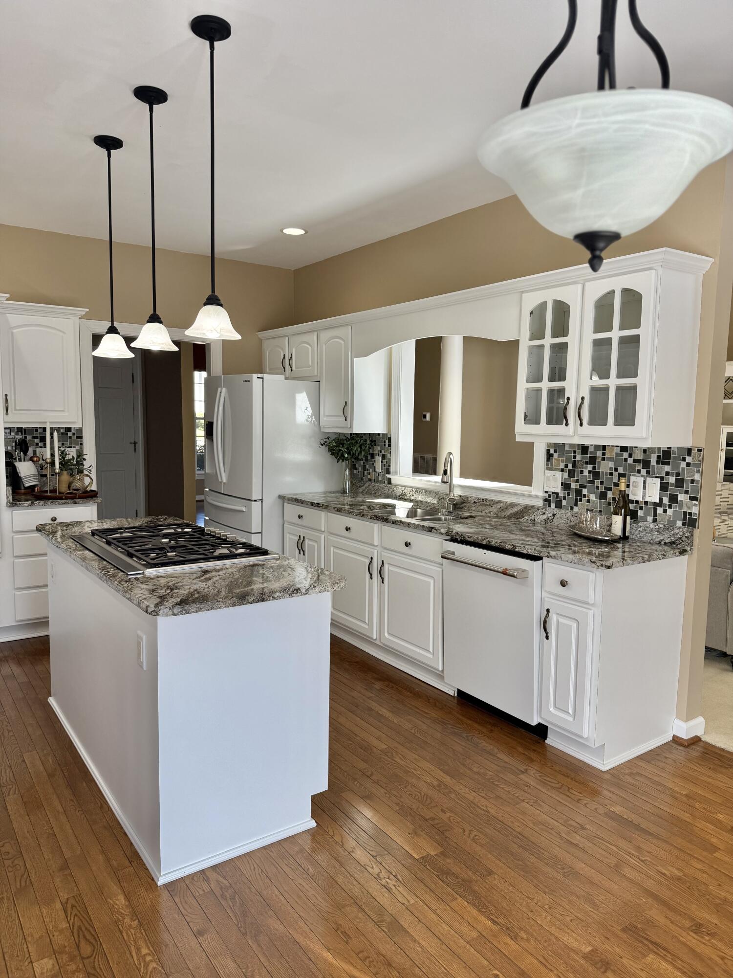 8106 Carriage Xing Lane