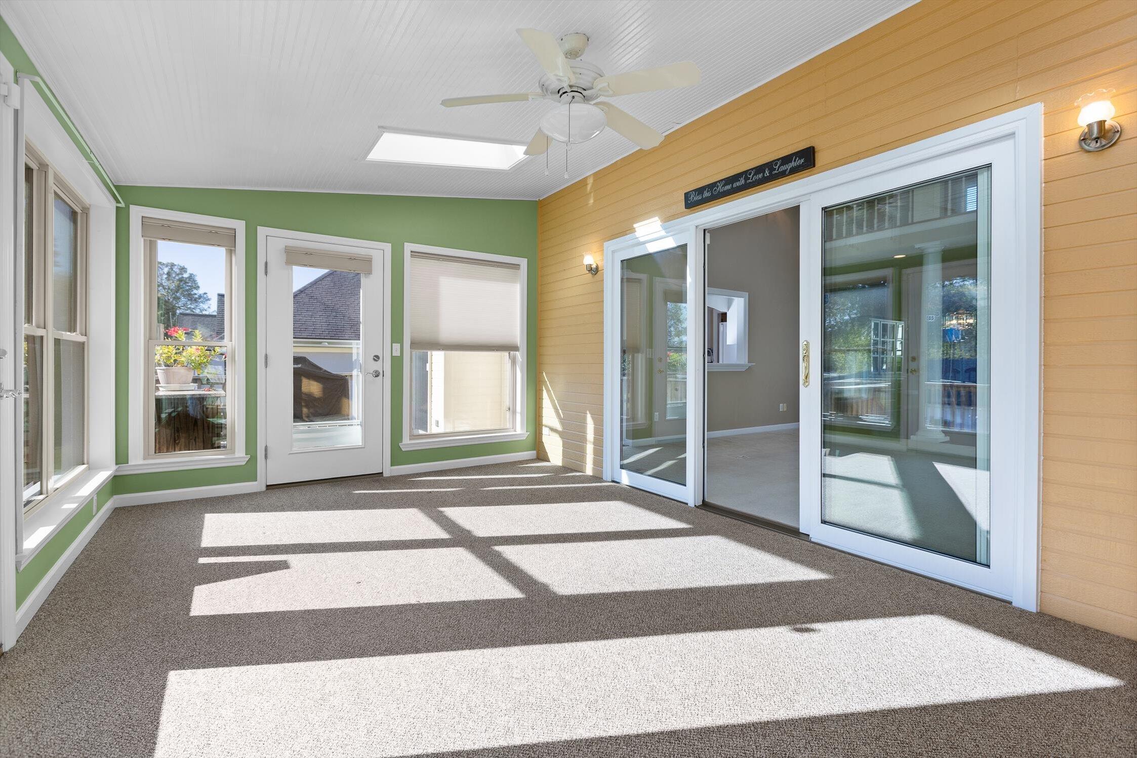 8106 Carriage Xing Lane