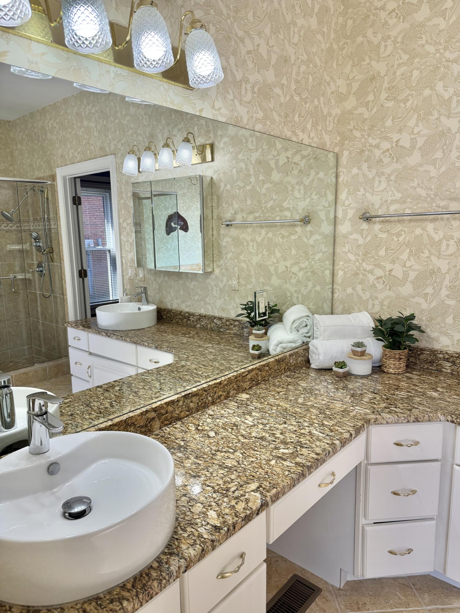 8106 Carriage Xing Lane