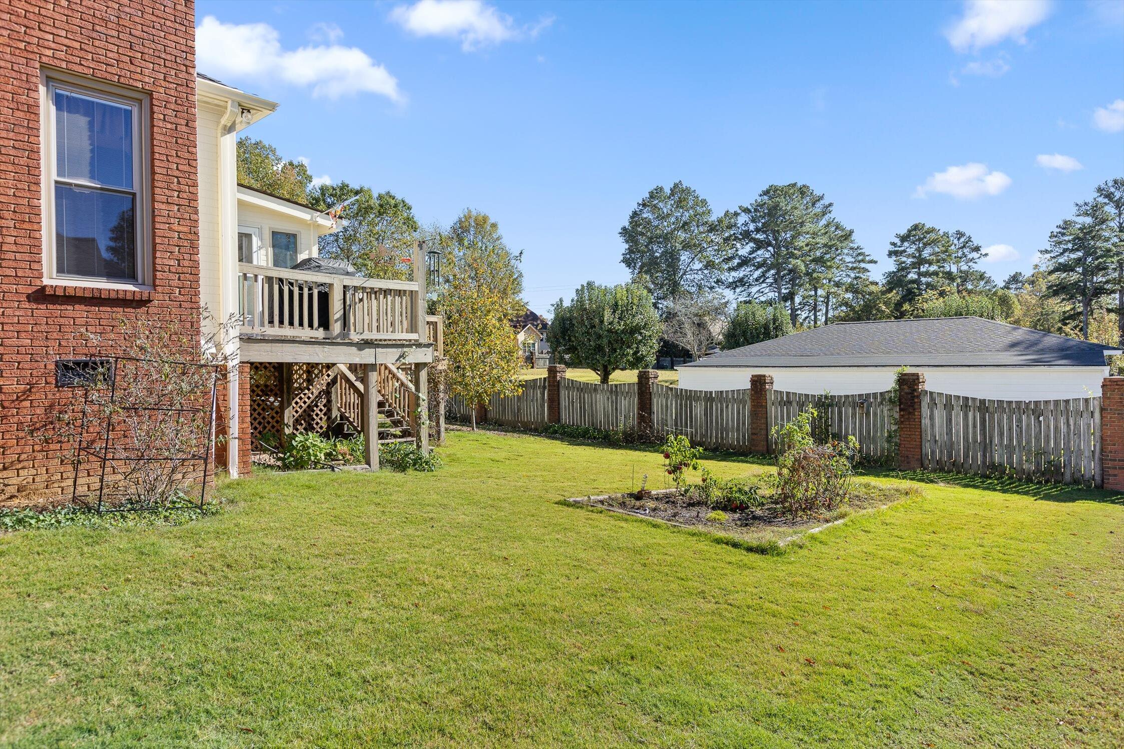 8106 Carriage Xing Lane