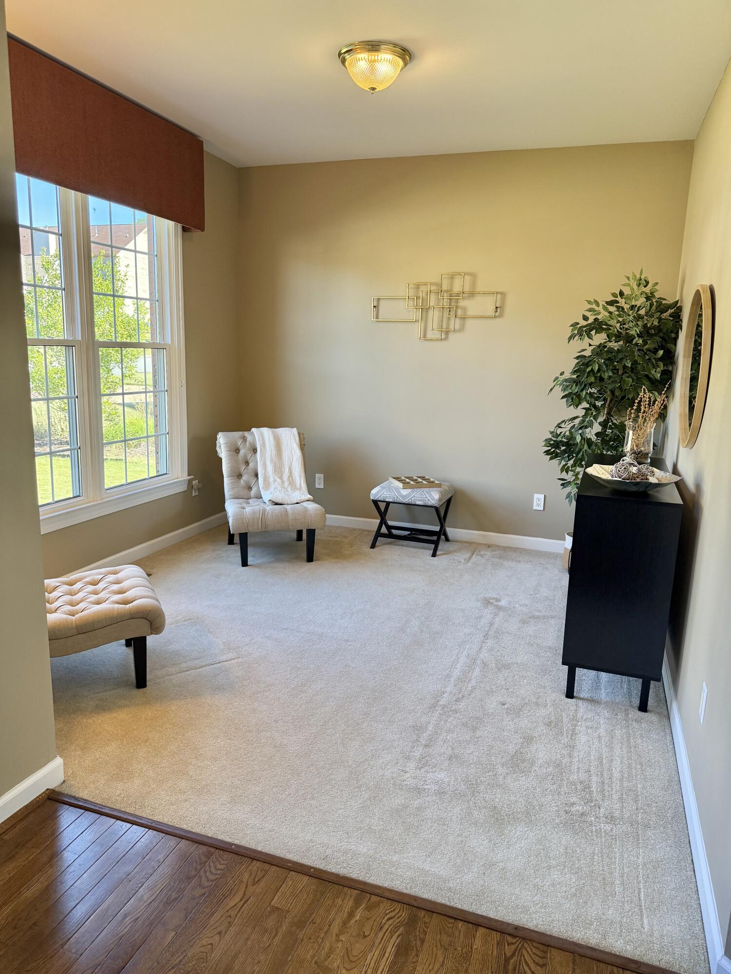 8106 Carriage Xing Lane