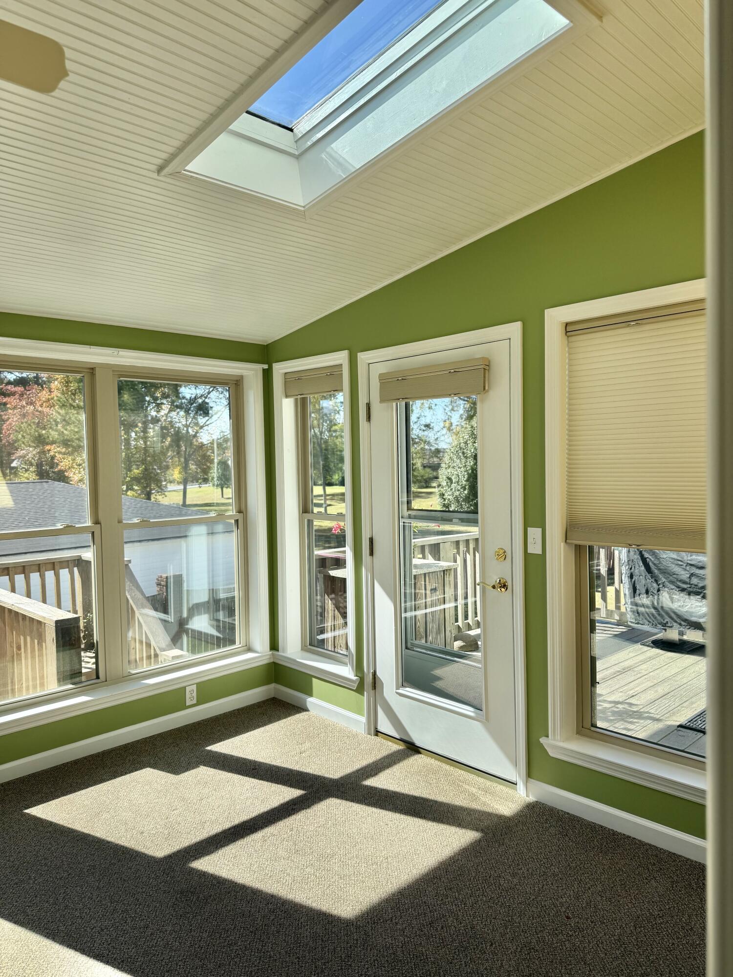 8106 Carriage Xing Lane