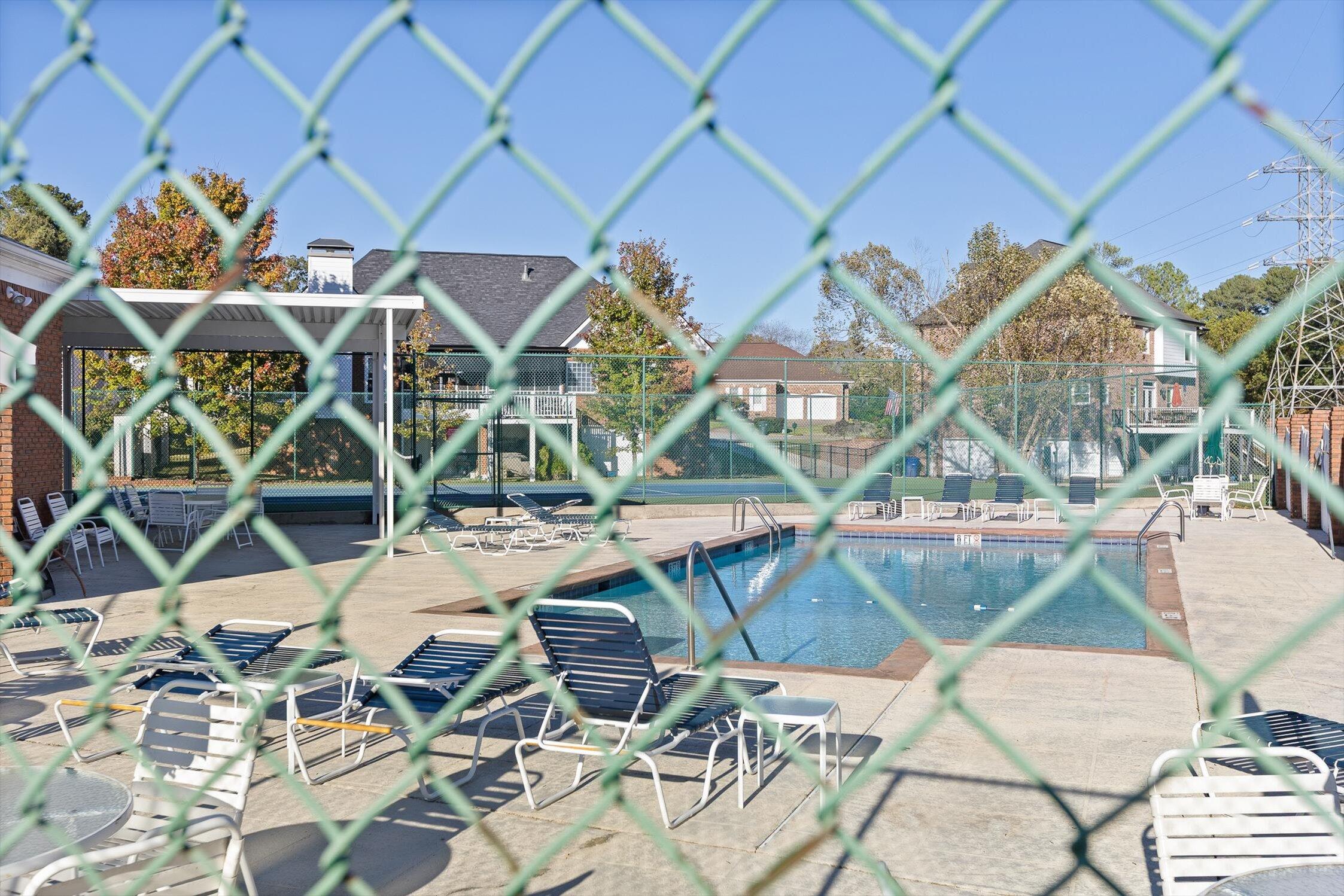 8106 Carriage Xing Lane