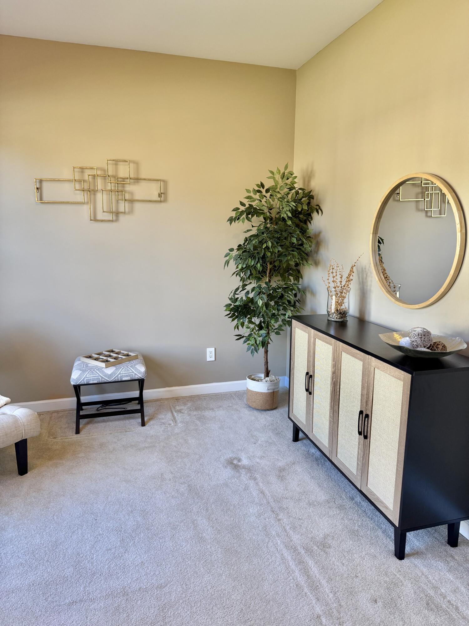 8106 Carriage Xing Lane