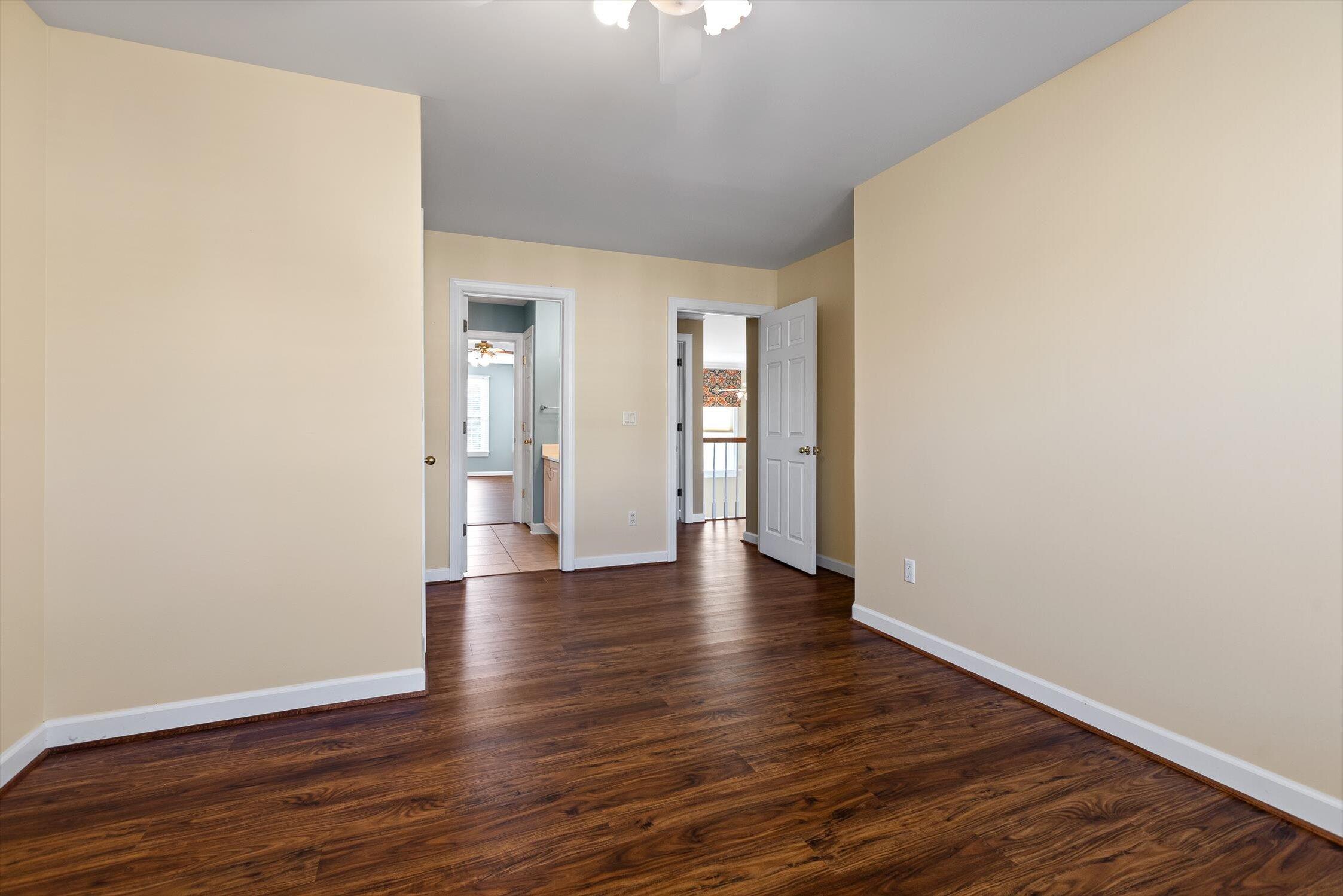 8106 Carriage Xing Lane