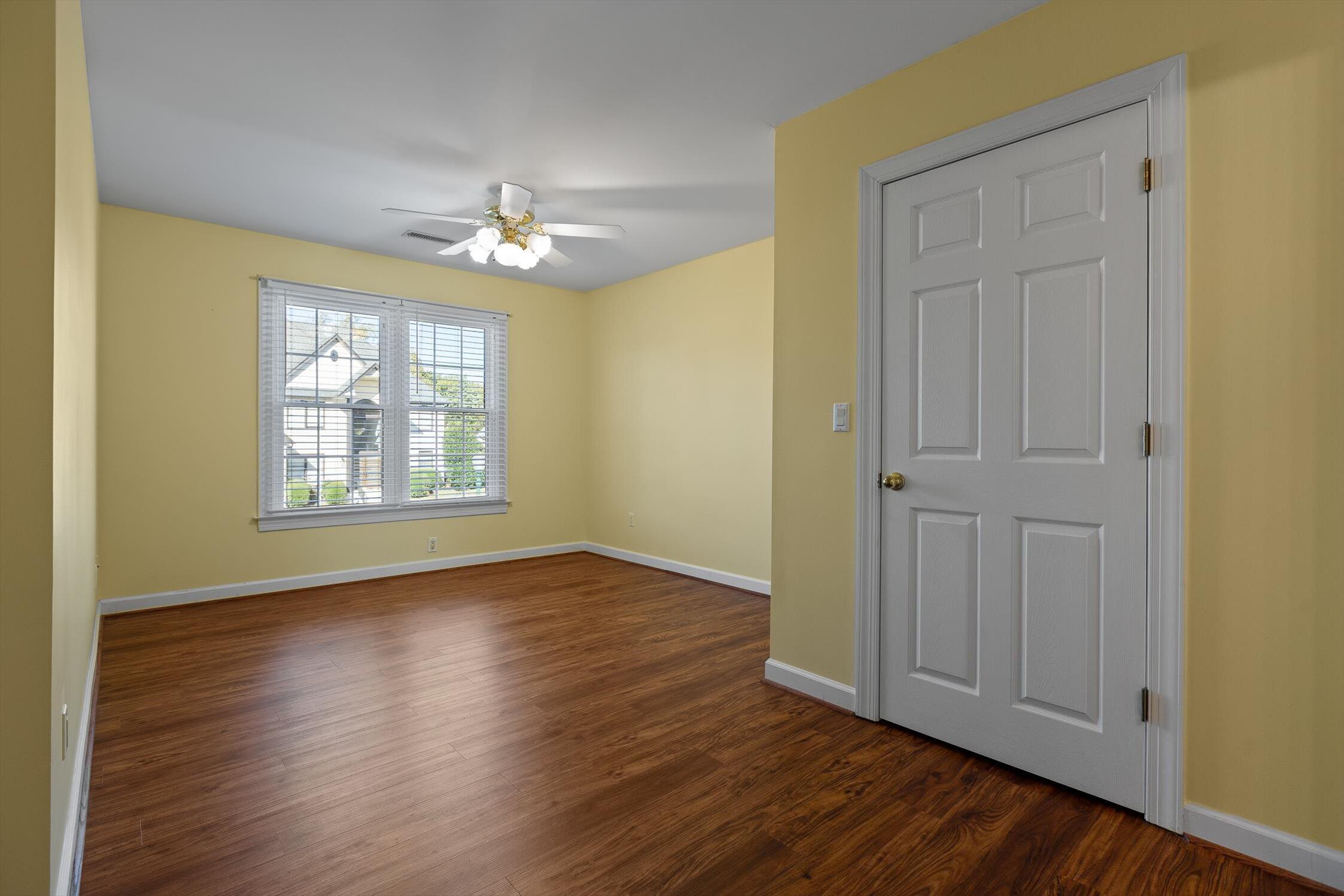 8106 Carriage Xing Lane