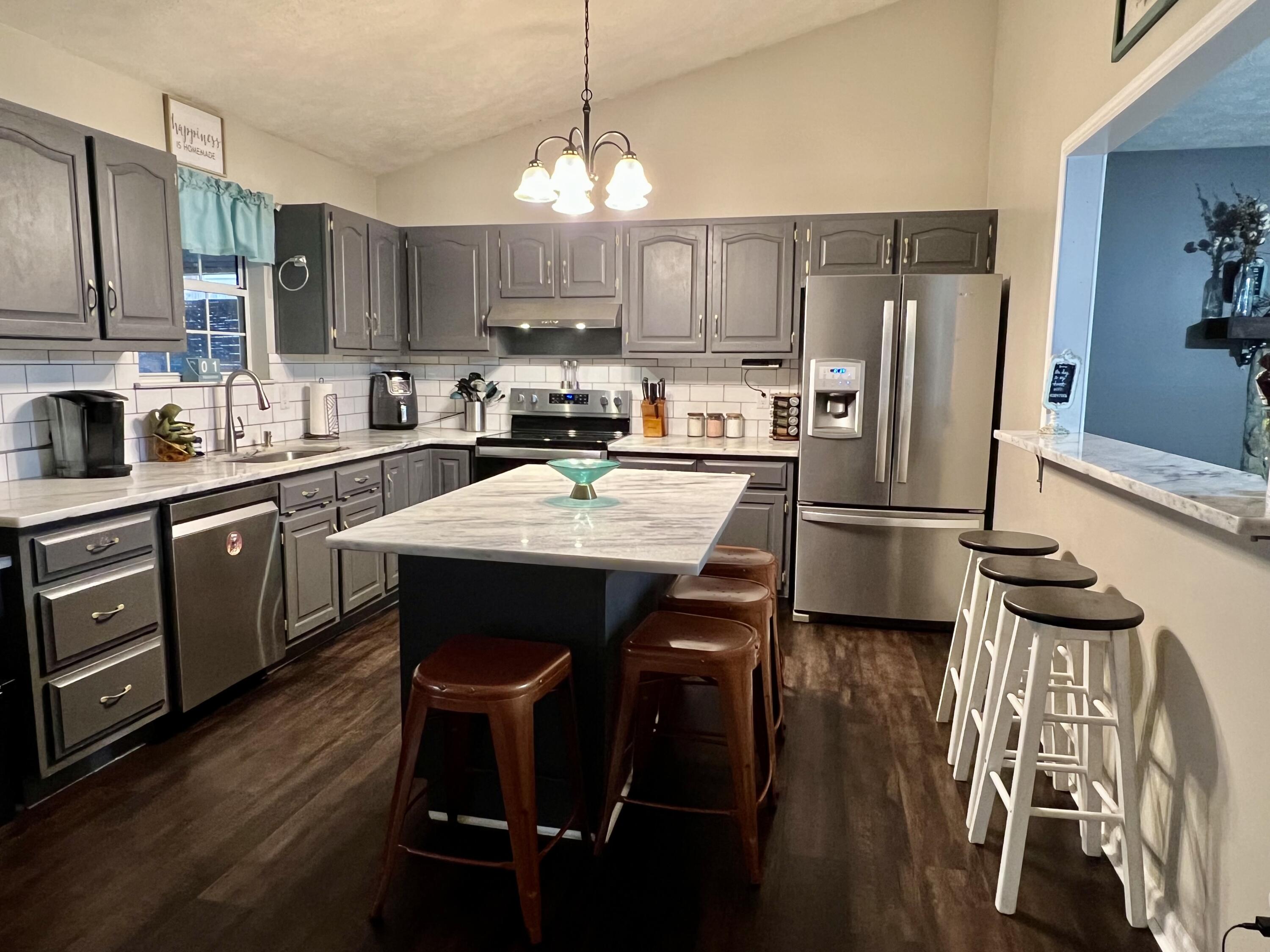 2316 Green Valley Road