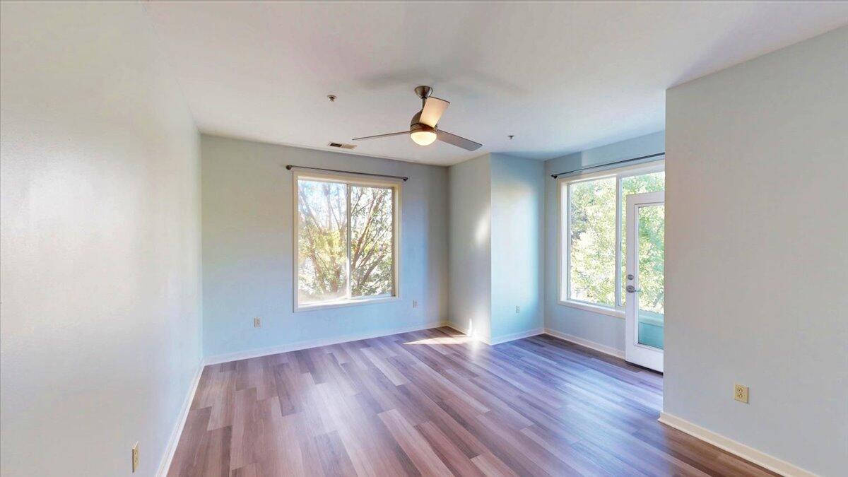 817 Flynn Street, 205