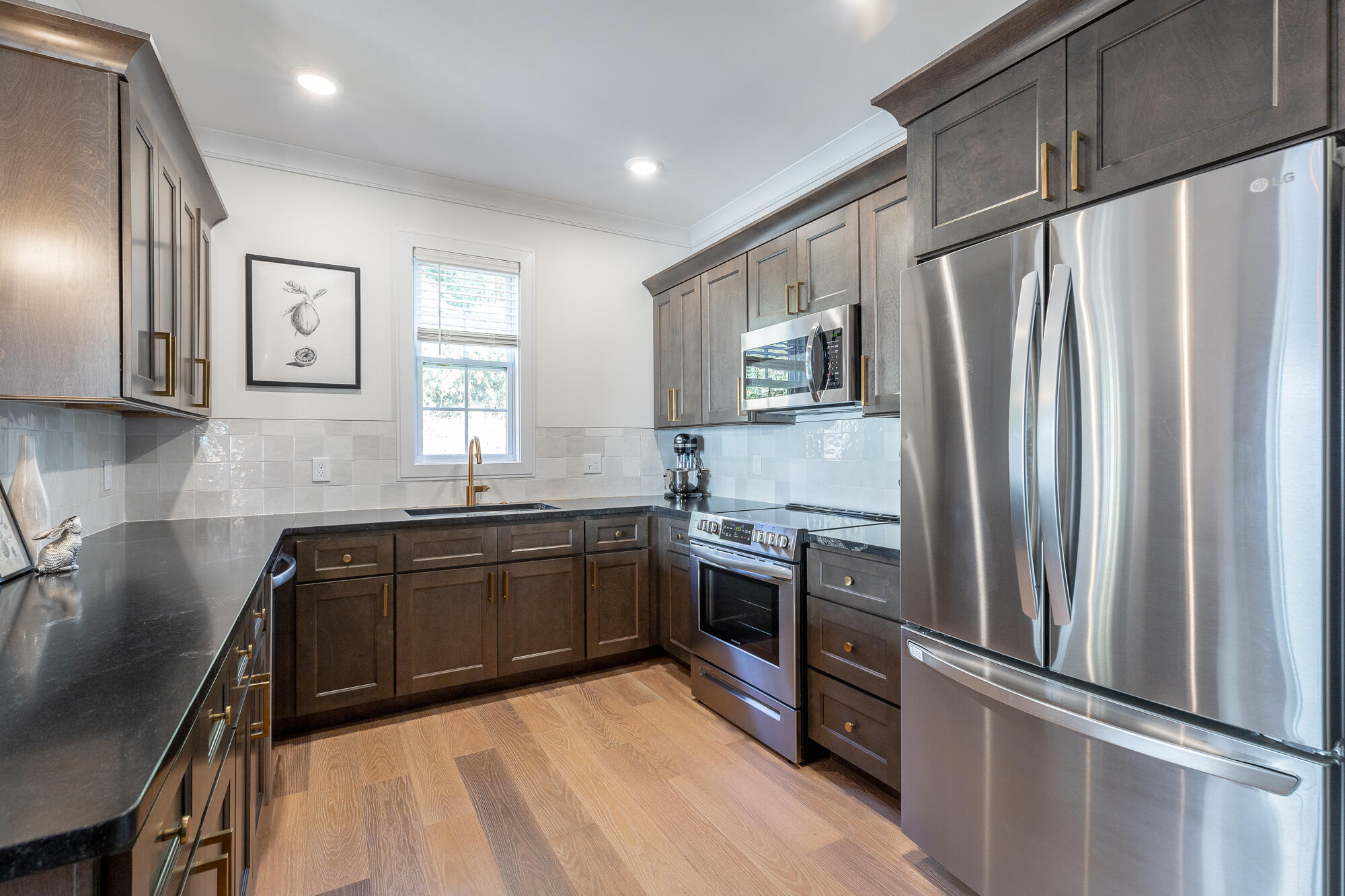 1046 S Seminole Drive