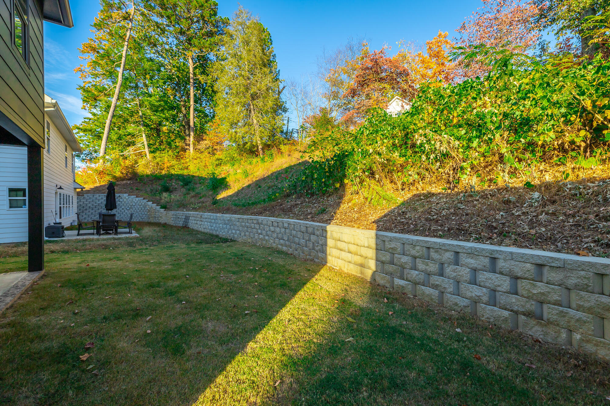 1046 S Seminole Drive