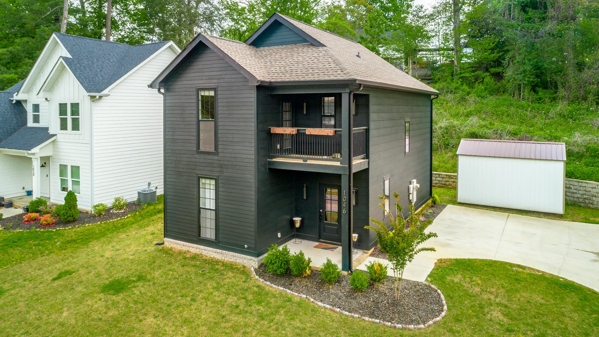 1046 S Seminole Drive