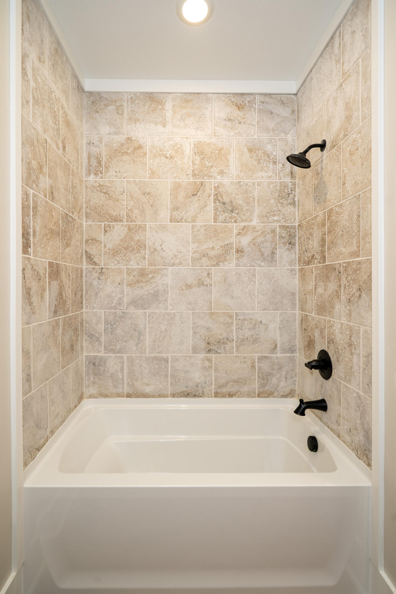 505 Mclemore Street, LaFayette