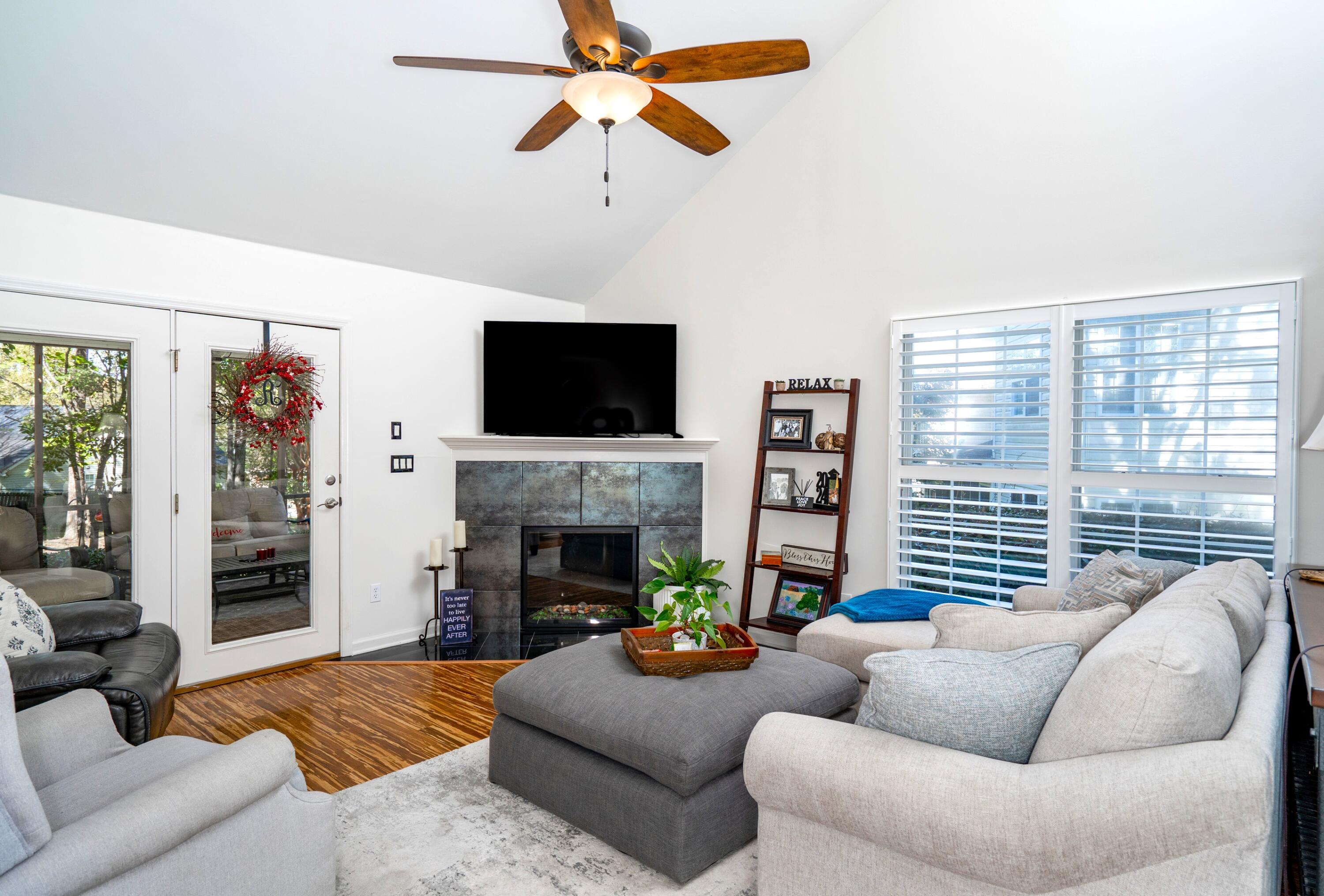 2421 Royal Fern Trail