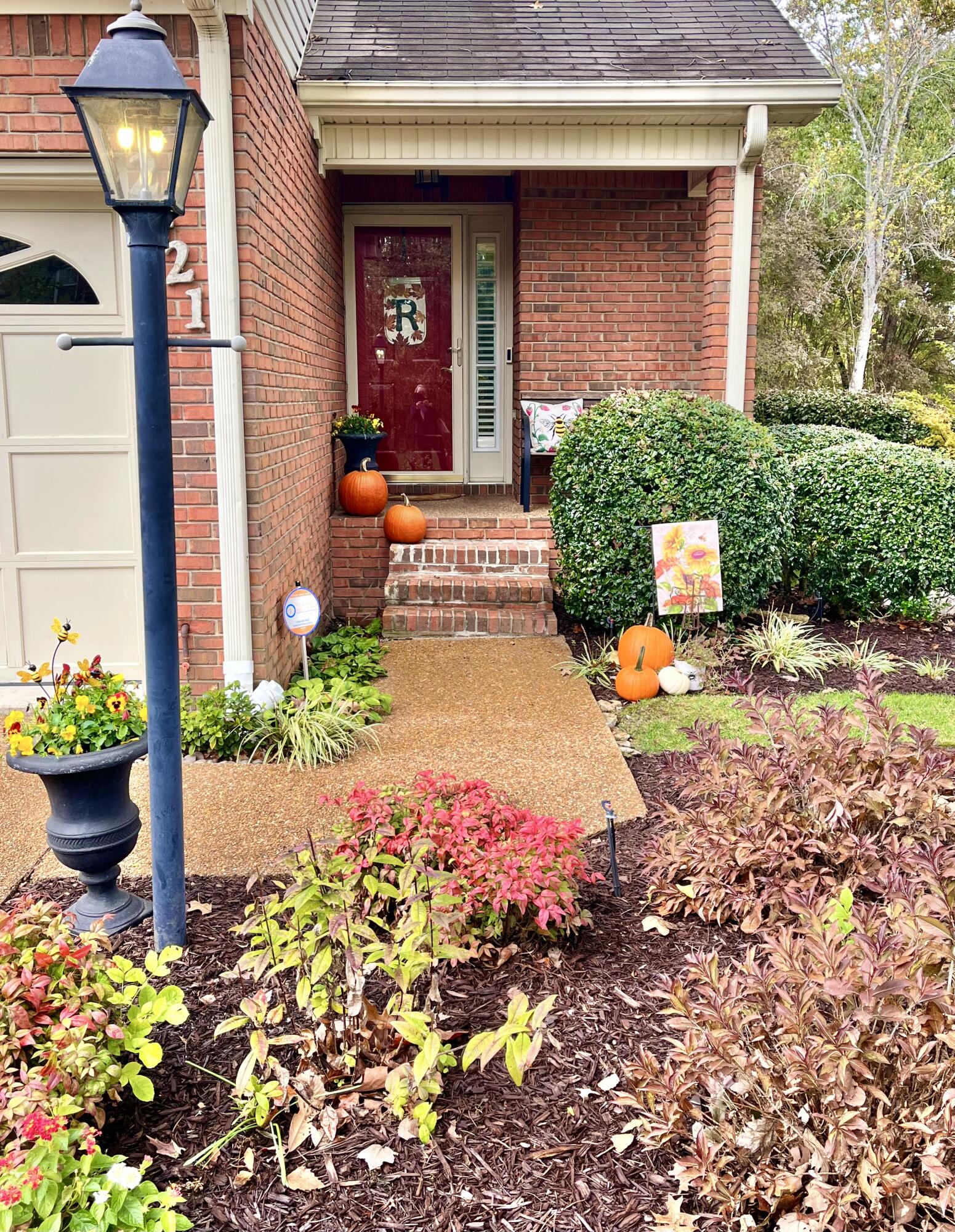 2421 Royal Fern Trail