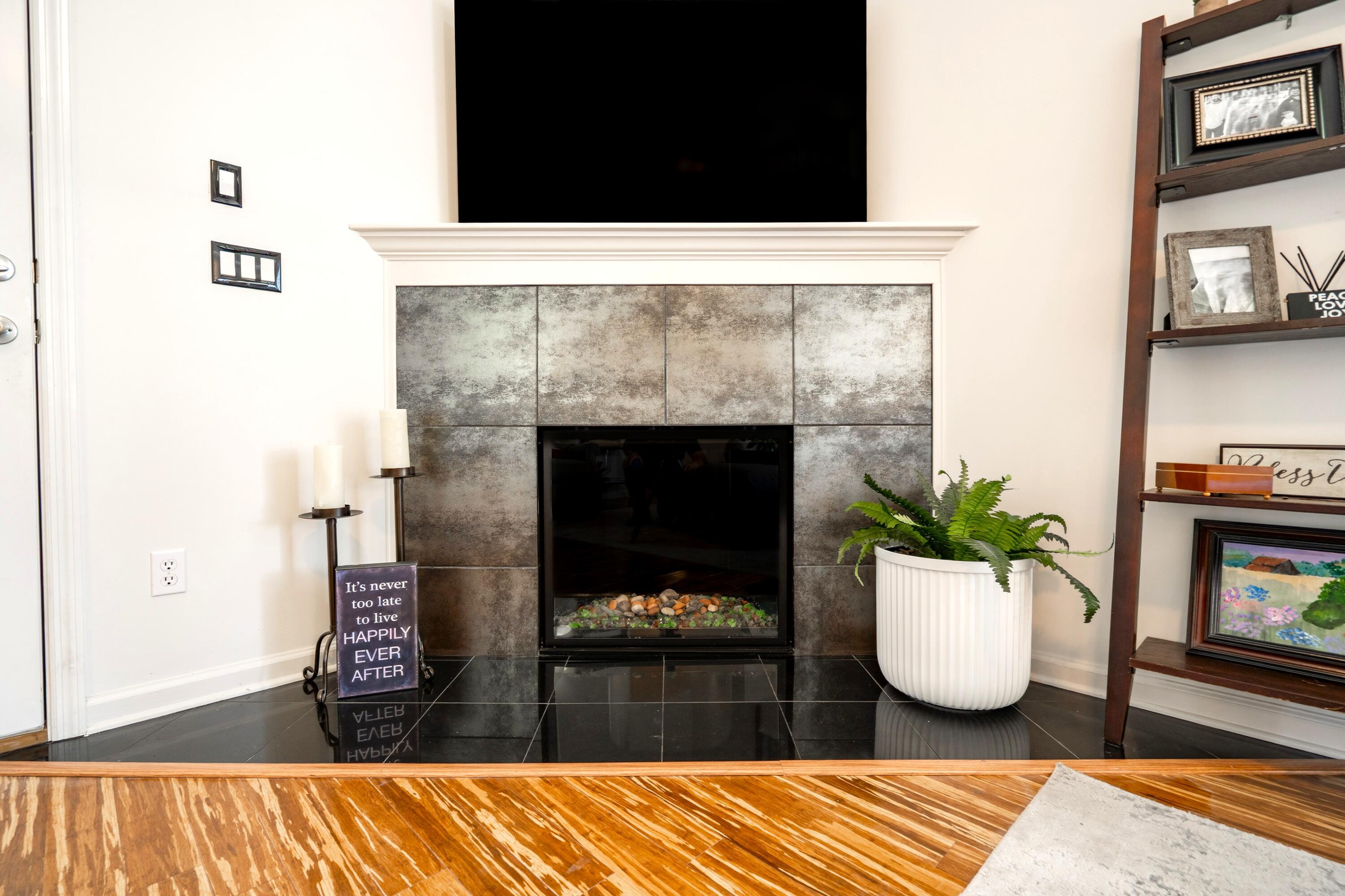 2421 Royal Fern Trail