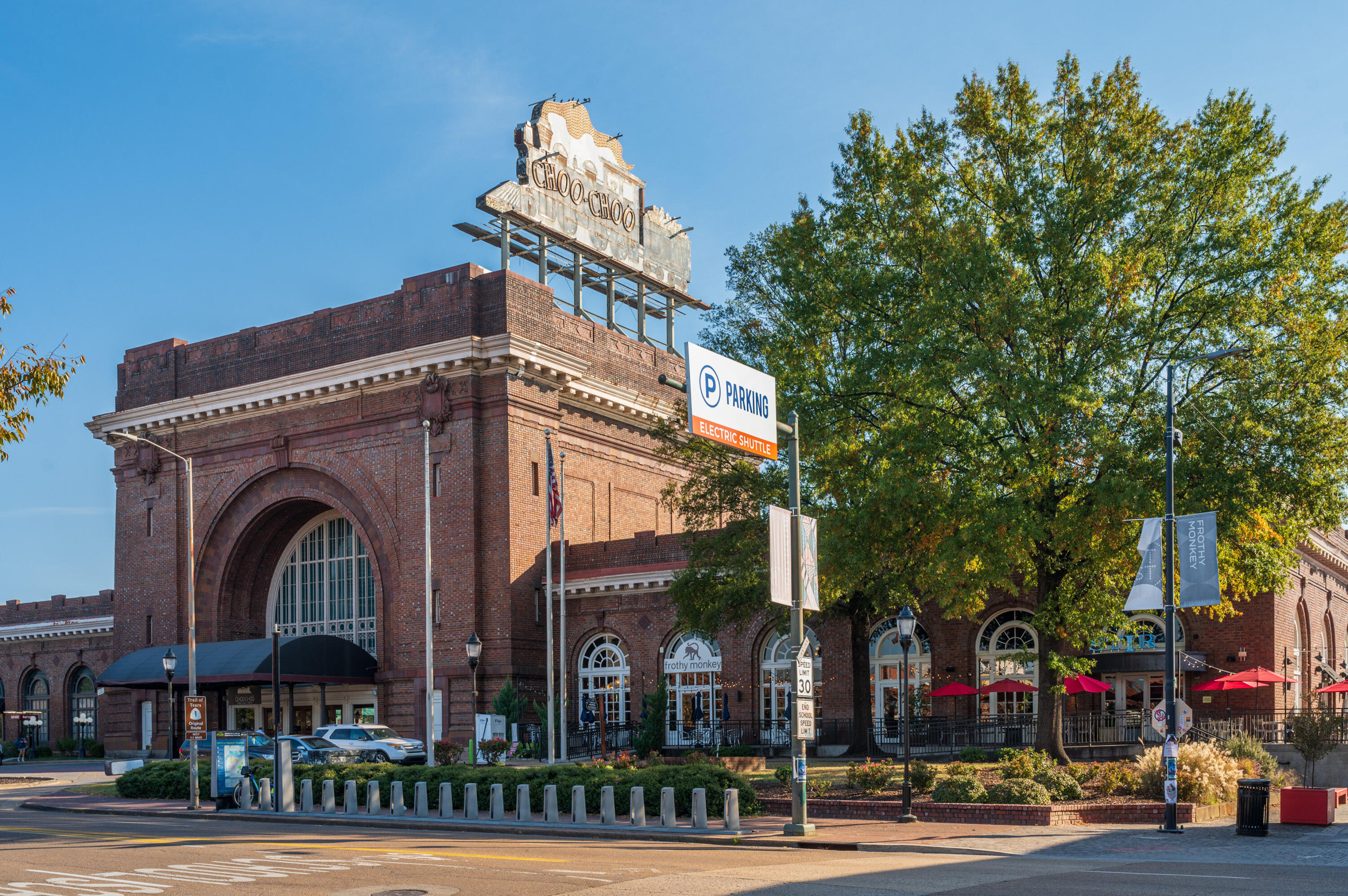 1467 Market Street, 204