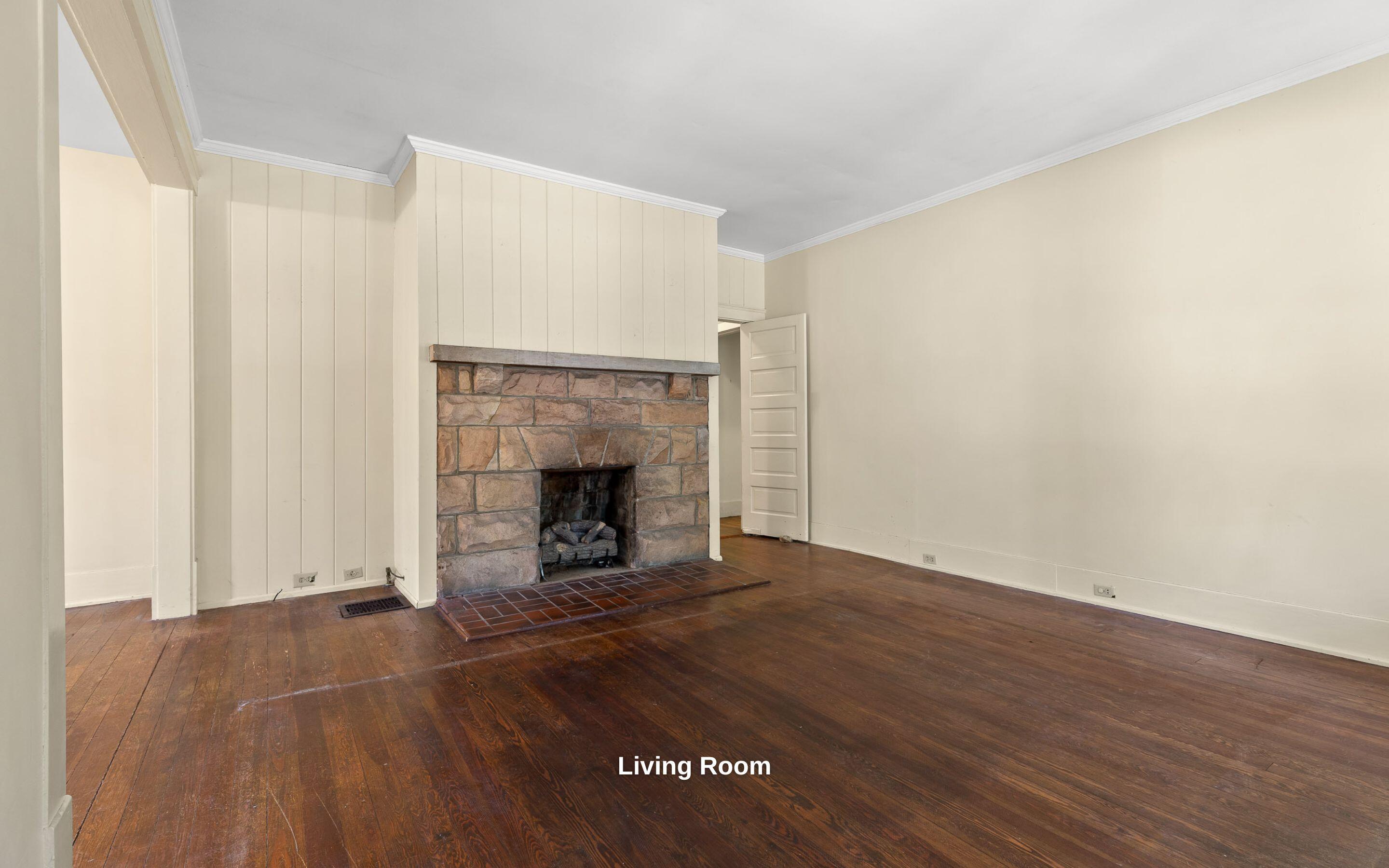 321 Signal Mountain Boulevard