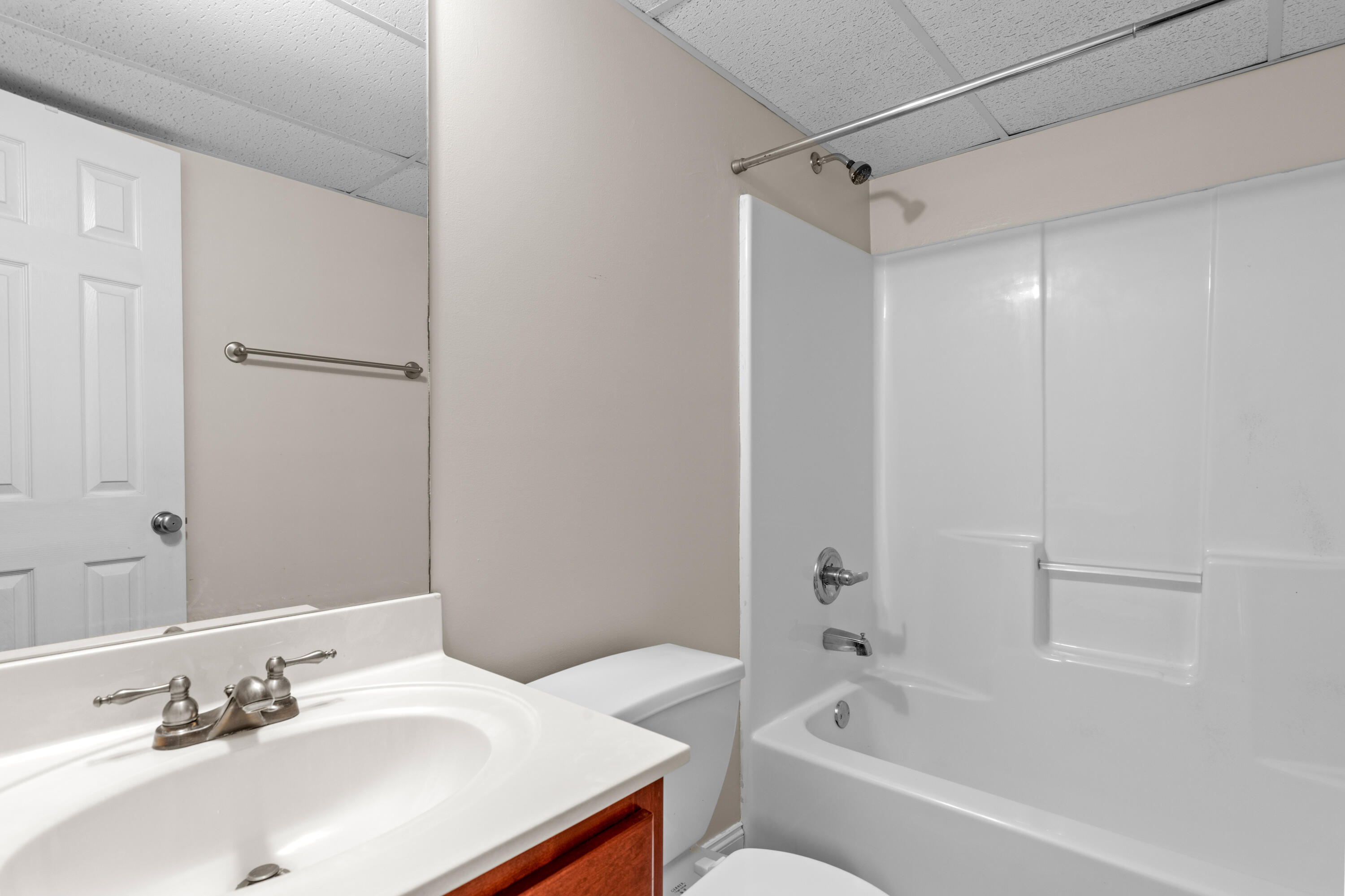 433 Stanford Dr