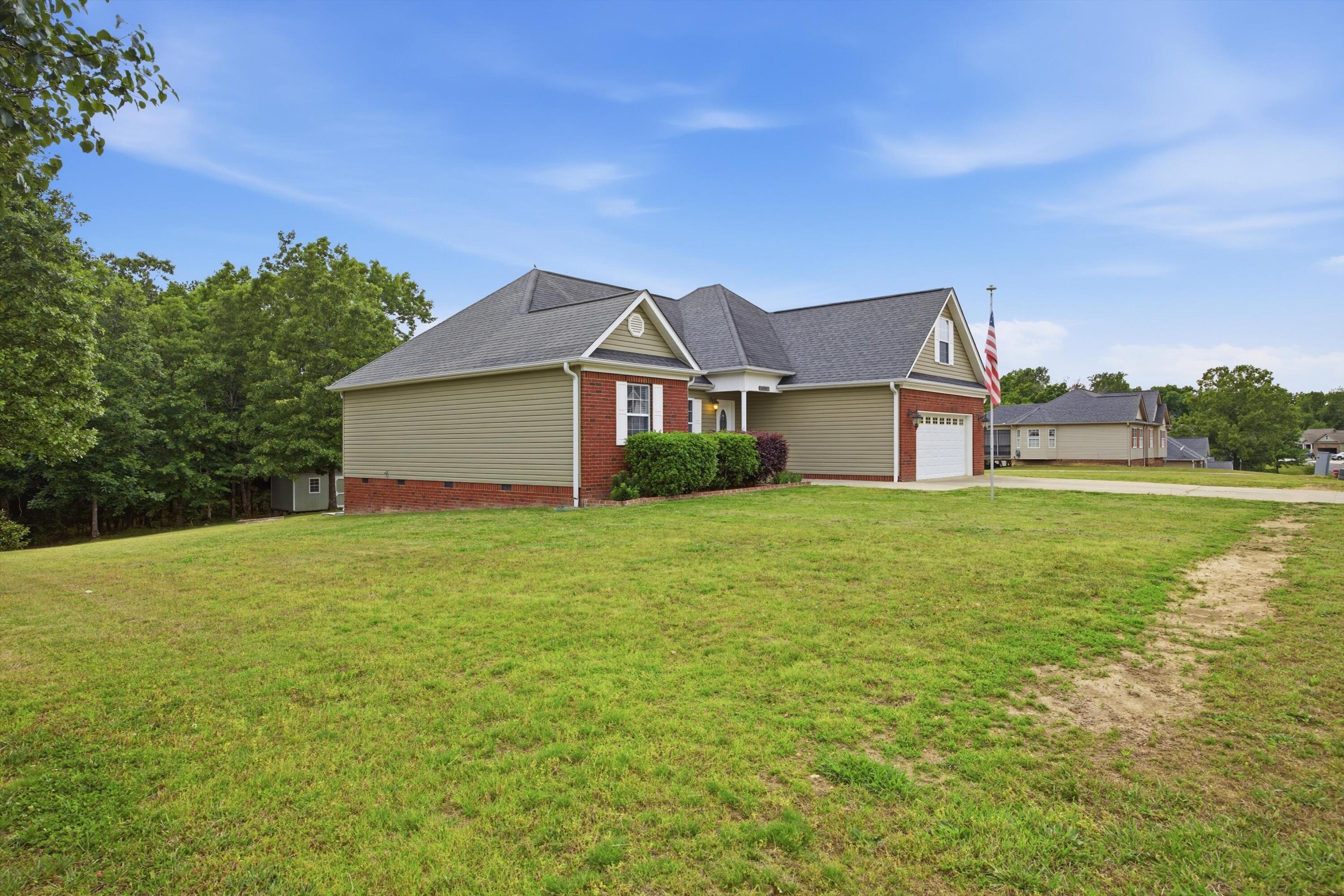 6807 Grazing Lane