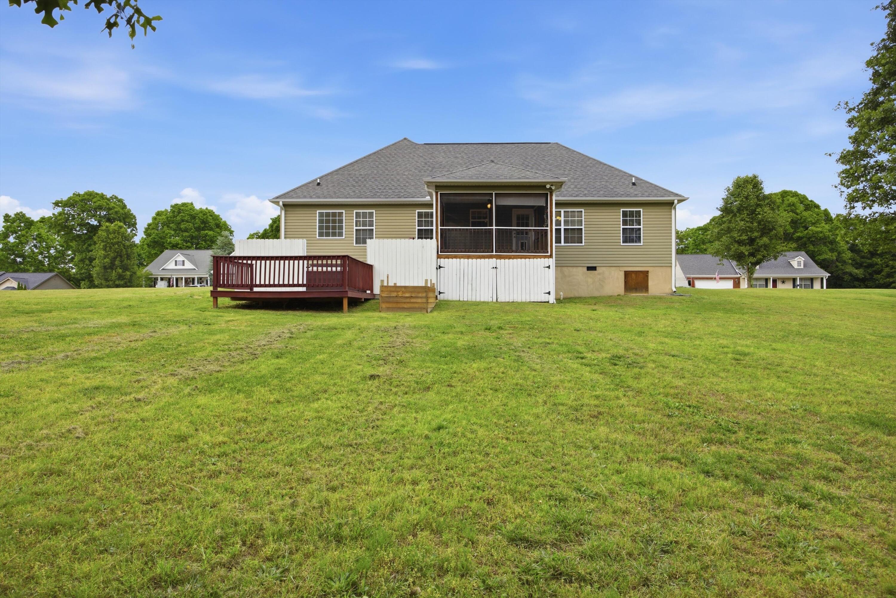 6807 Grazing Lane