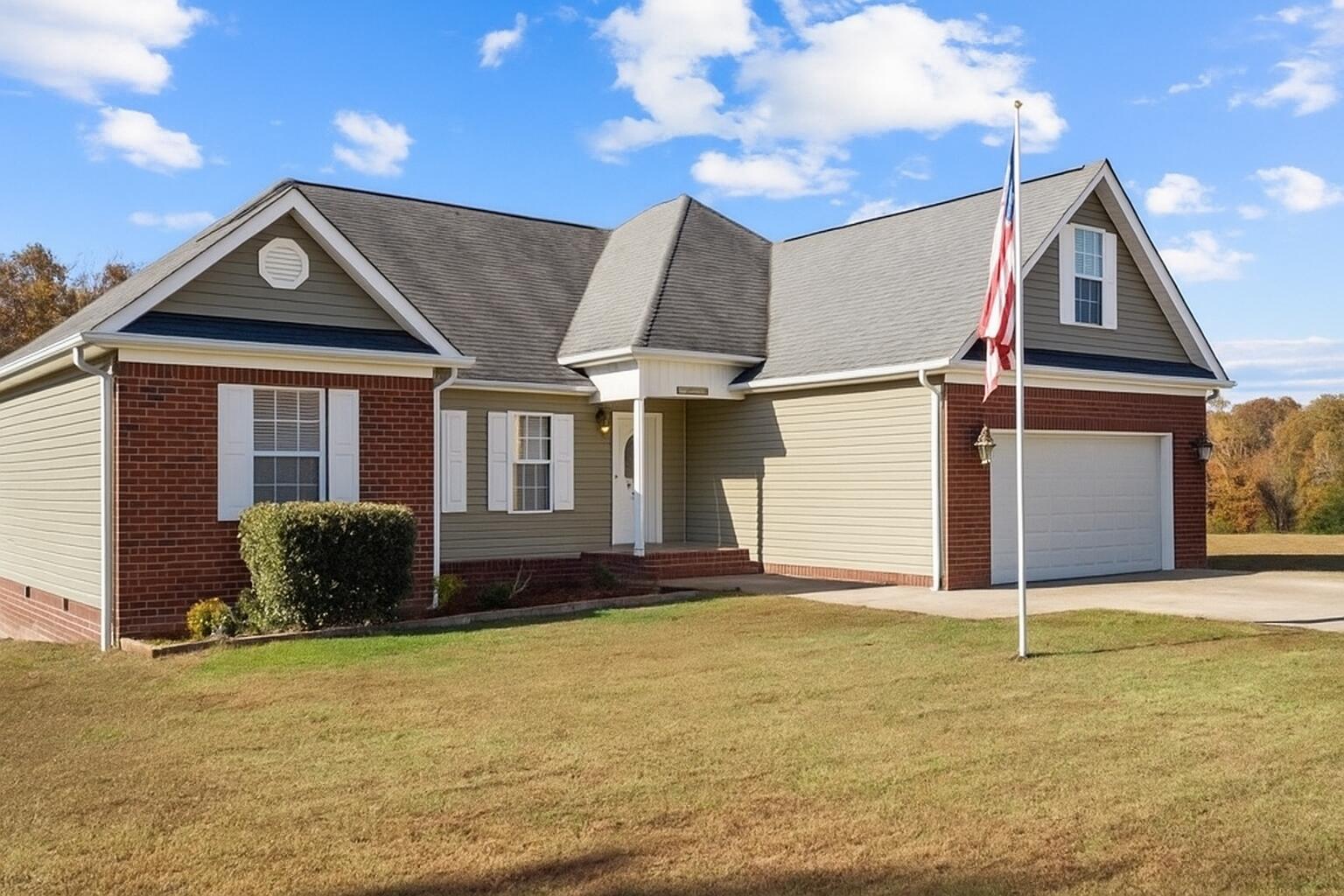 6807 Grazing Lane