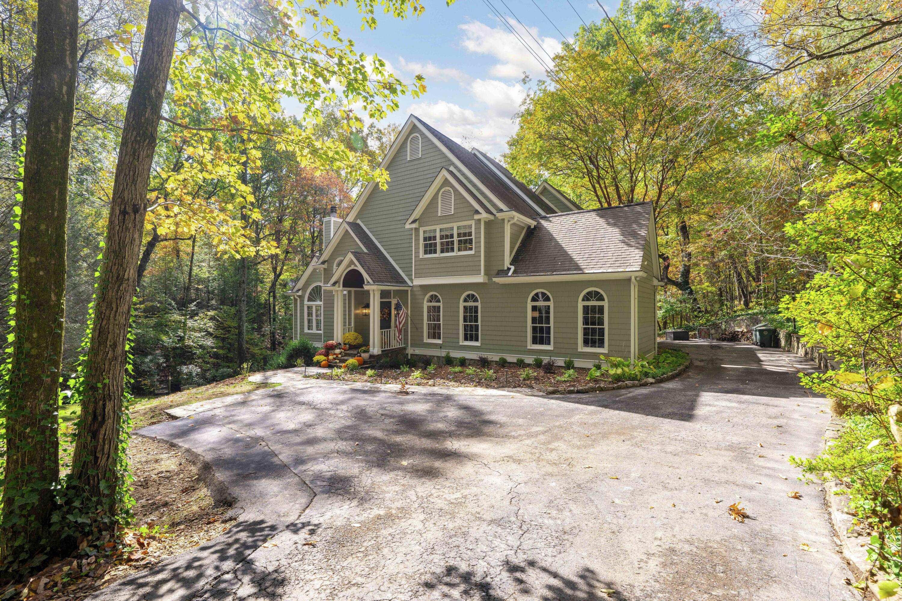 533 Fern Trail
