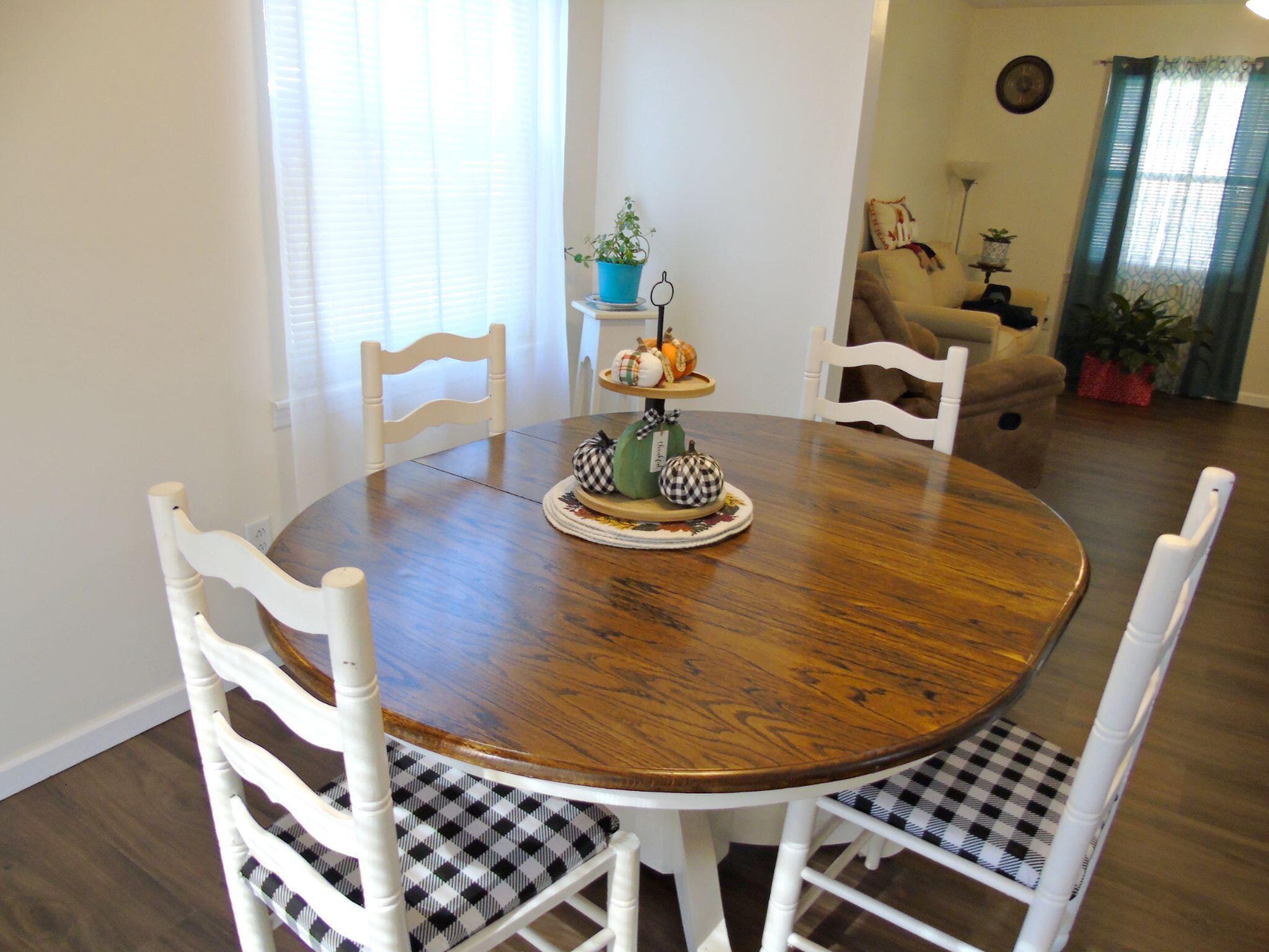 1102 Nickajack Cr. Circle