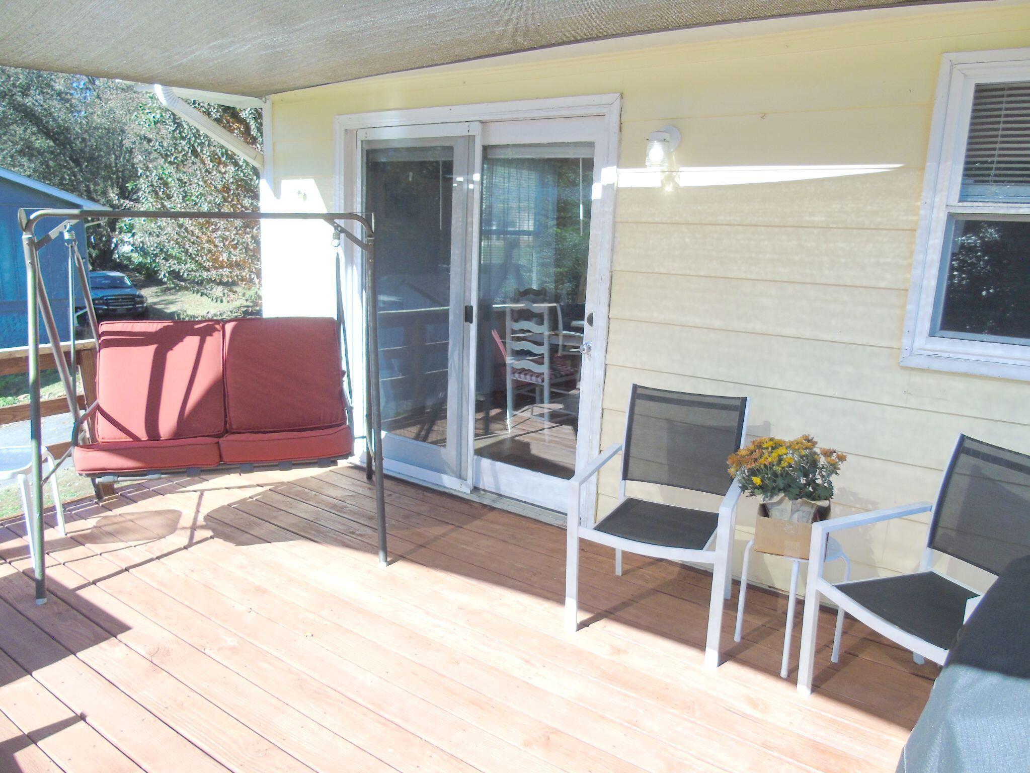 1102 Nickajack Cr. Circle