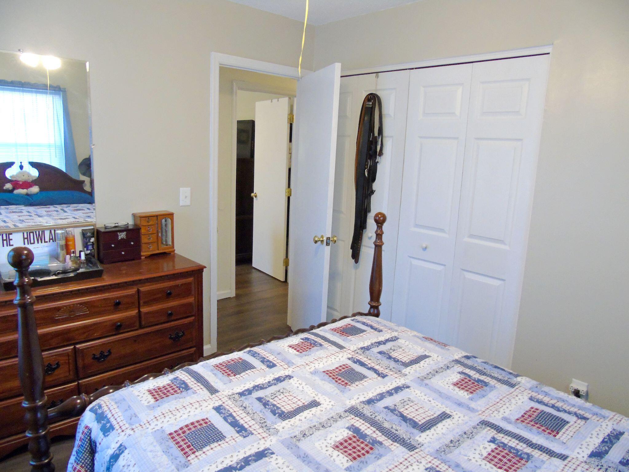 1102 Nickajack Cr. Circle