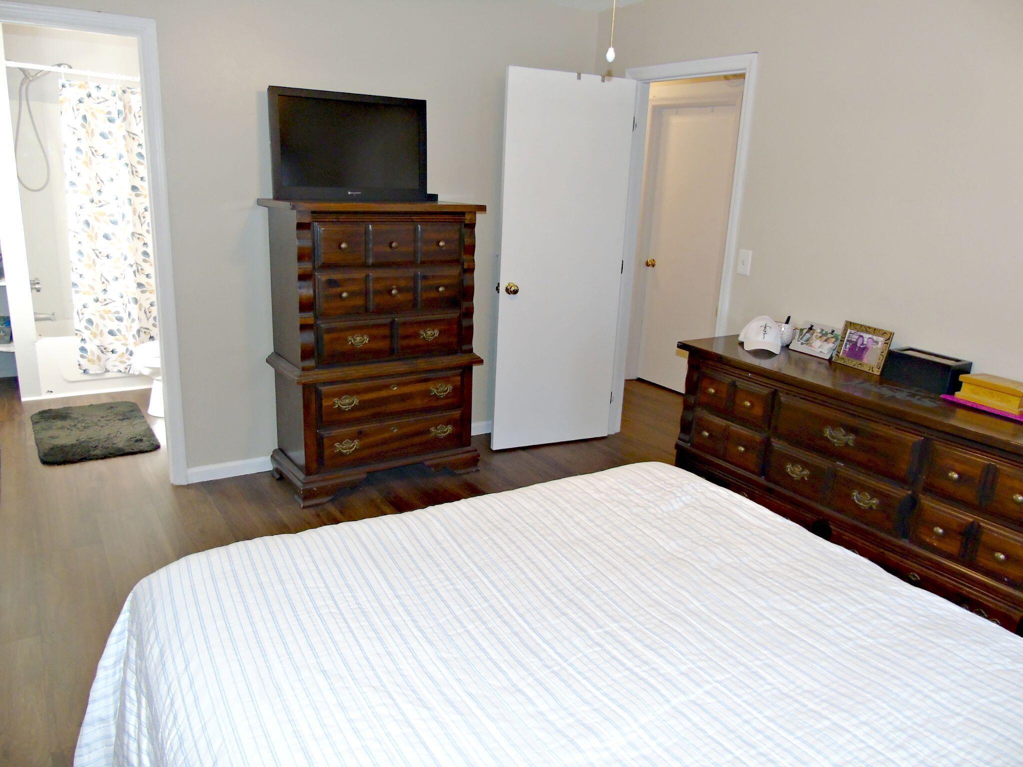 1102 Nickajack Cr. Circle