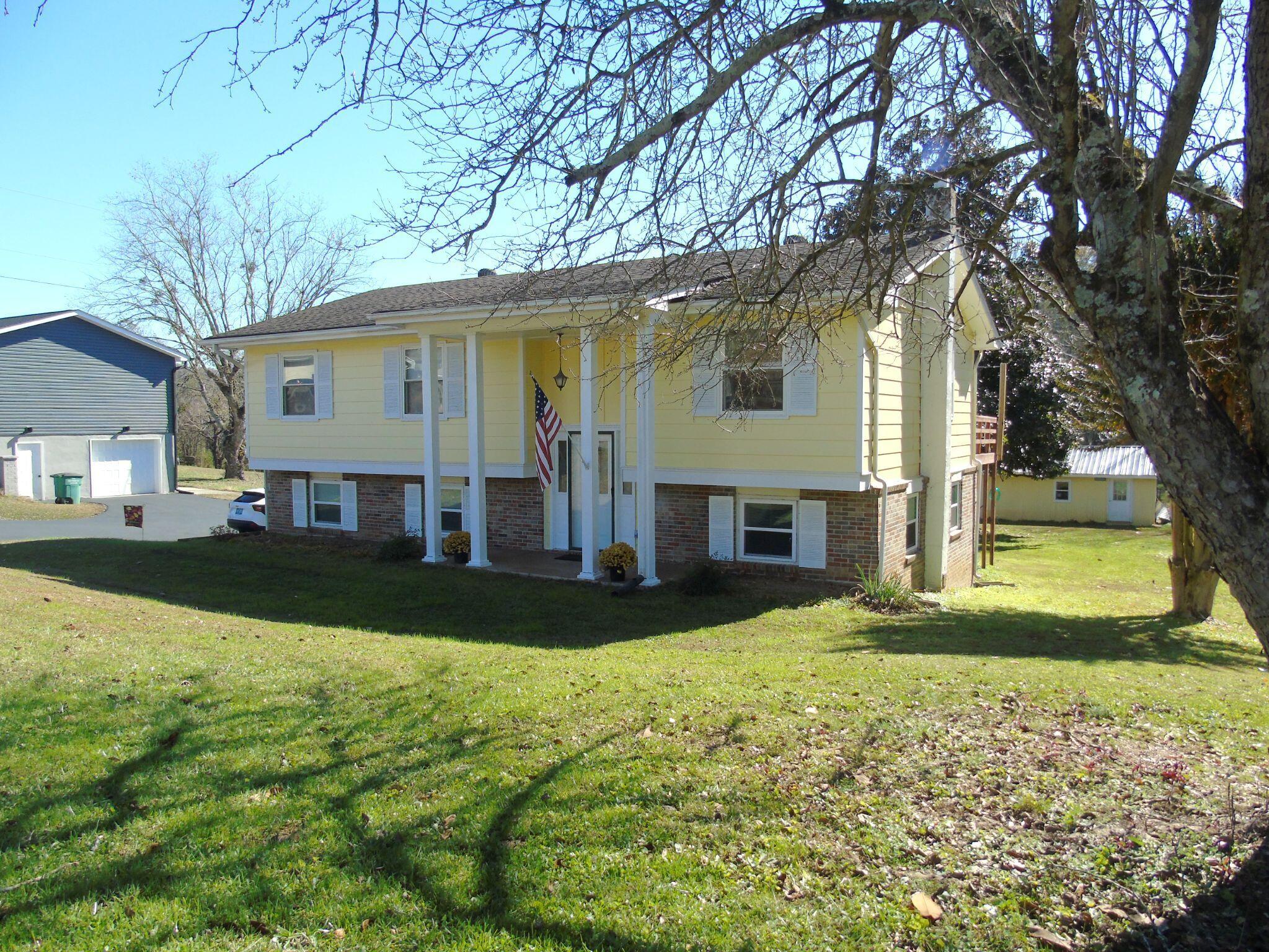 1102 Nickajack Cr. Circle