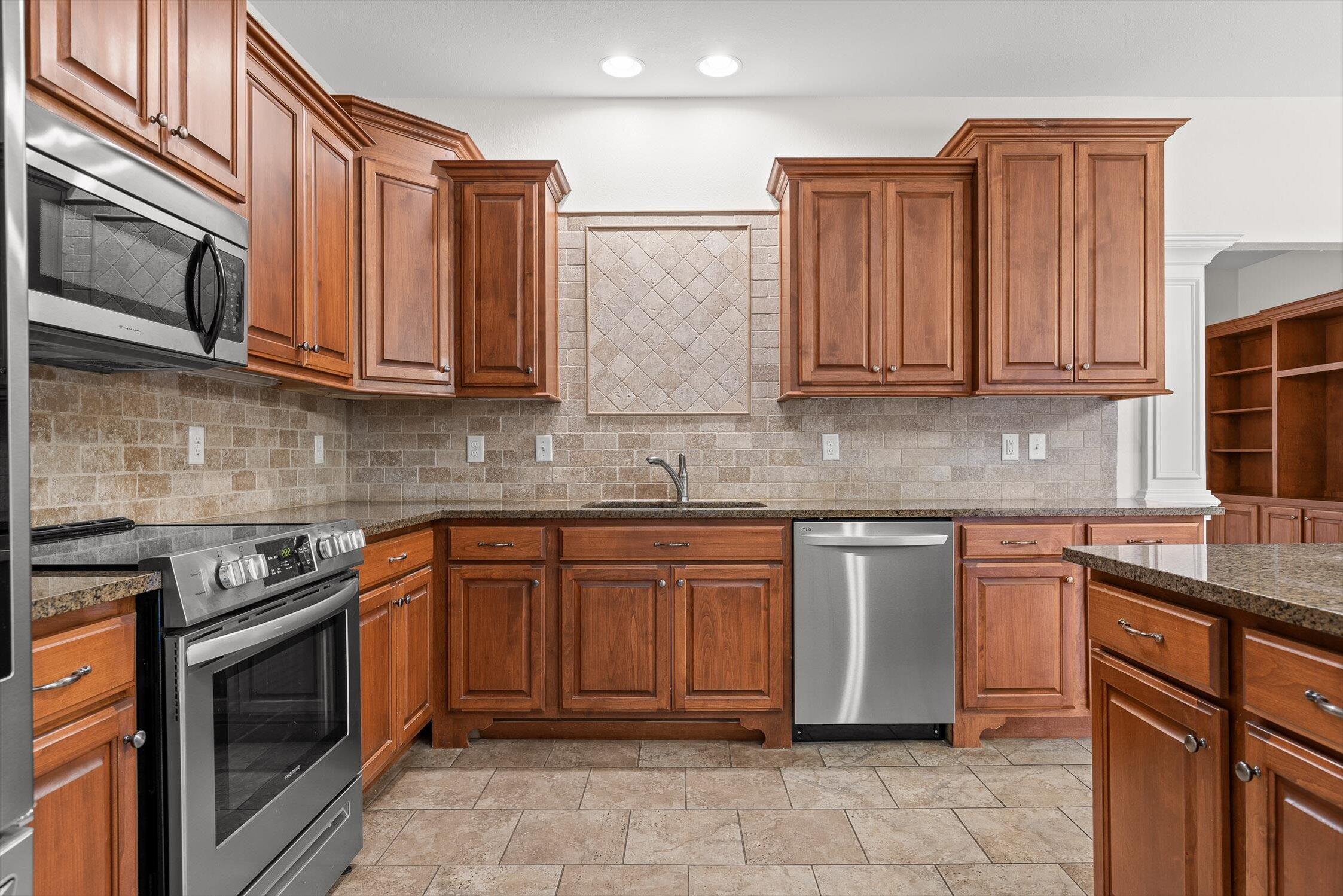 148 Thistlewood Drive