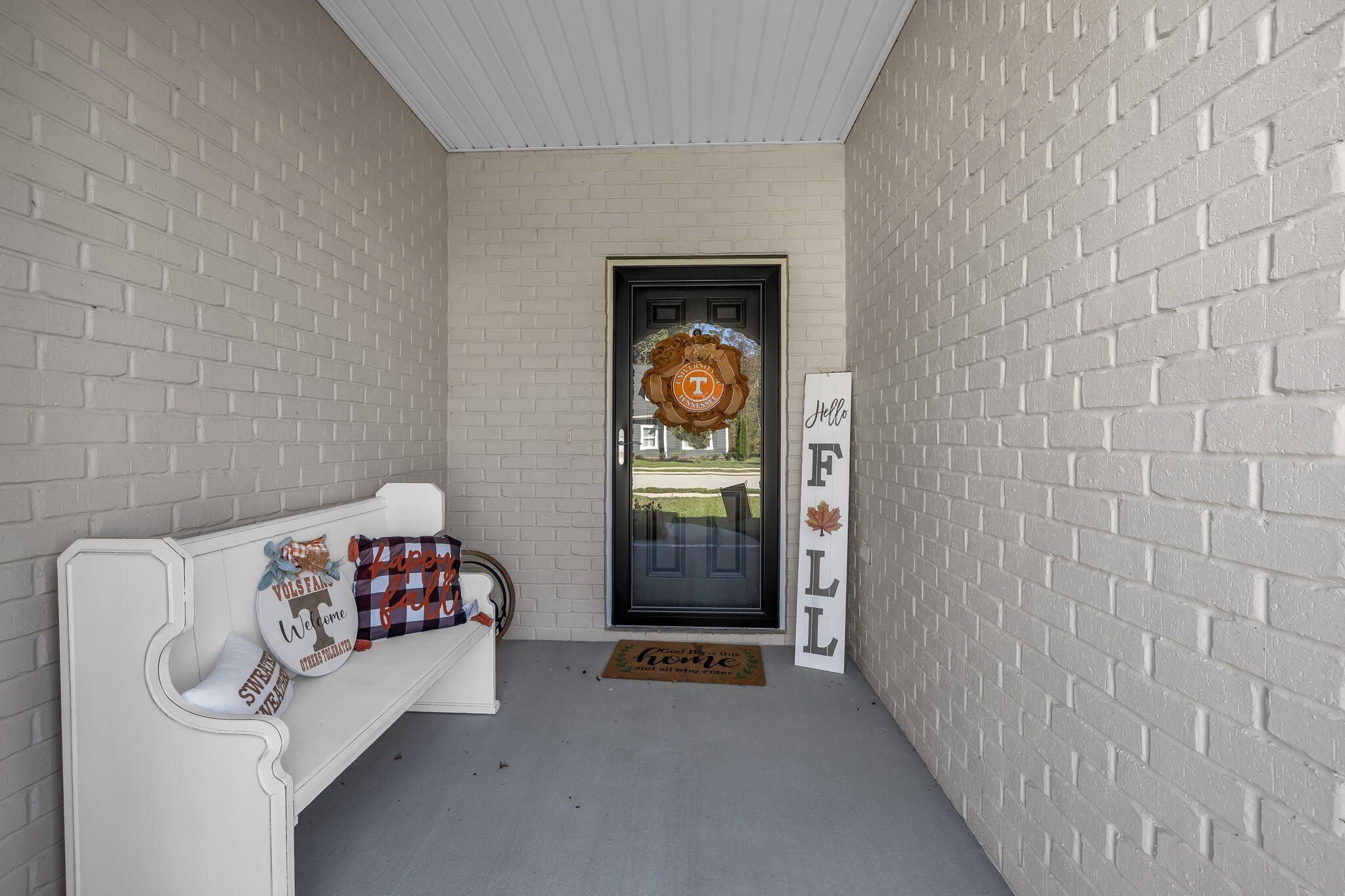 1545 Buttonwood Loop