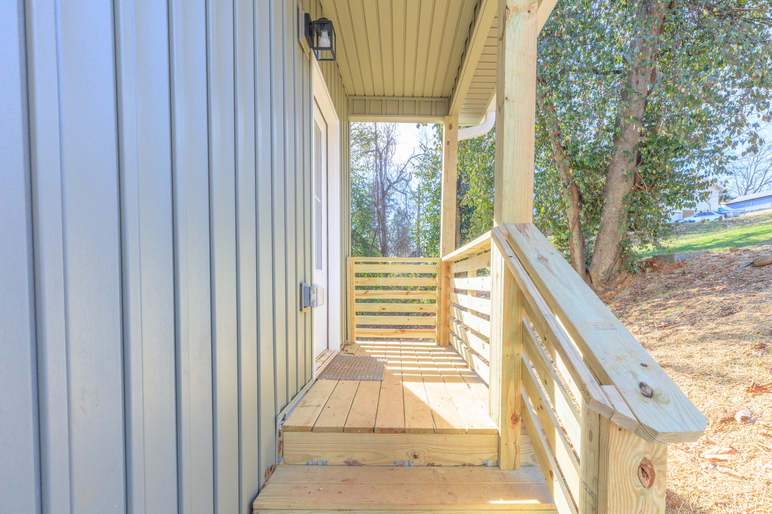 3622 Mountain View Drive