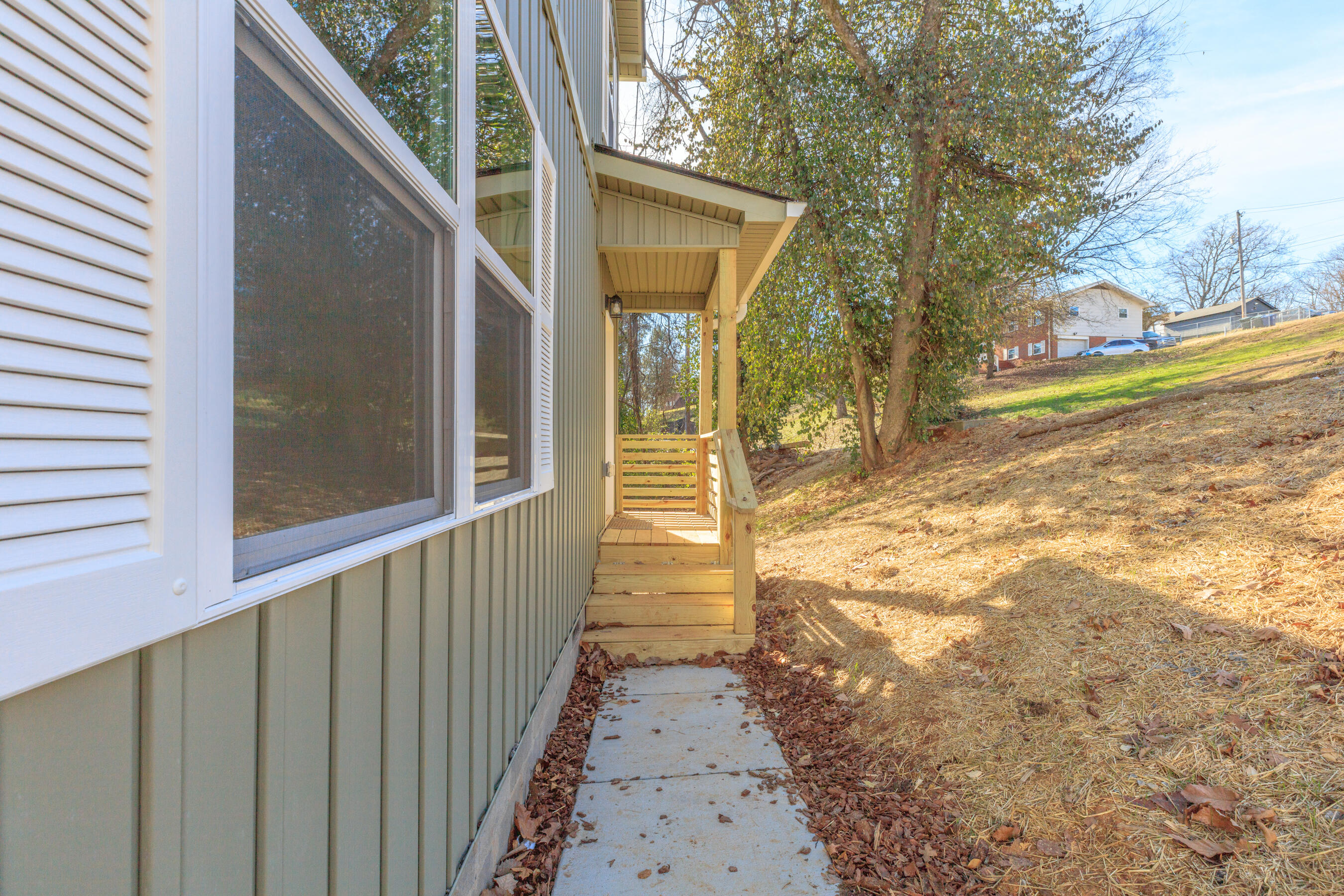 3622 Mountain View Drive