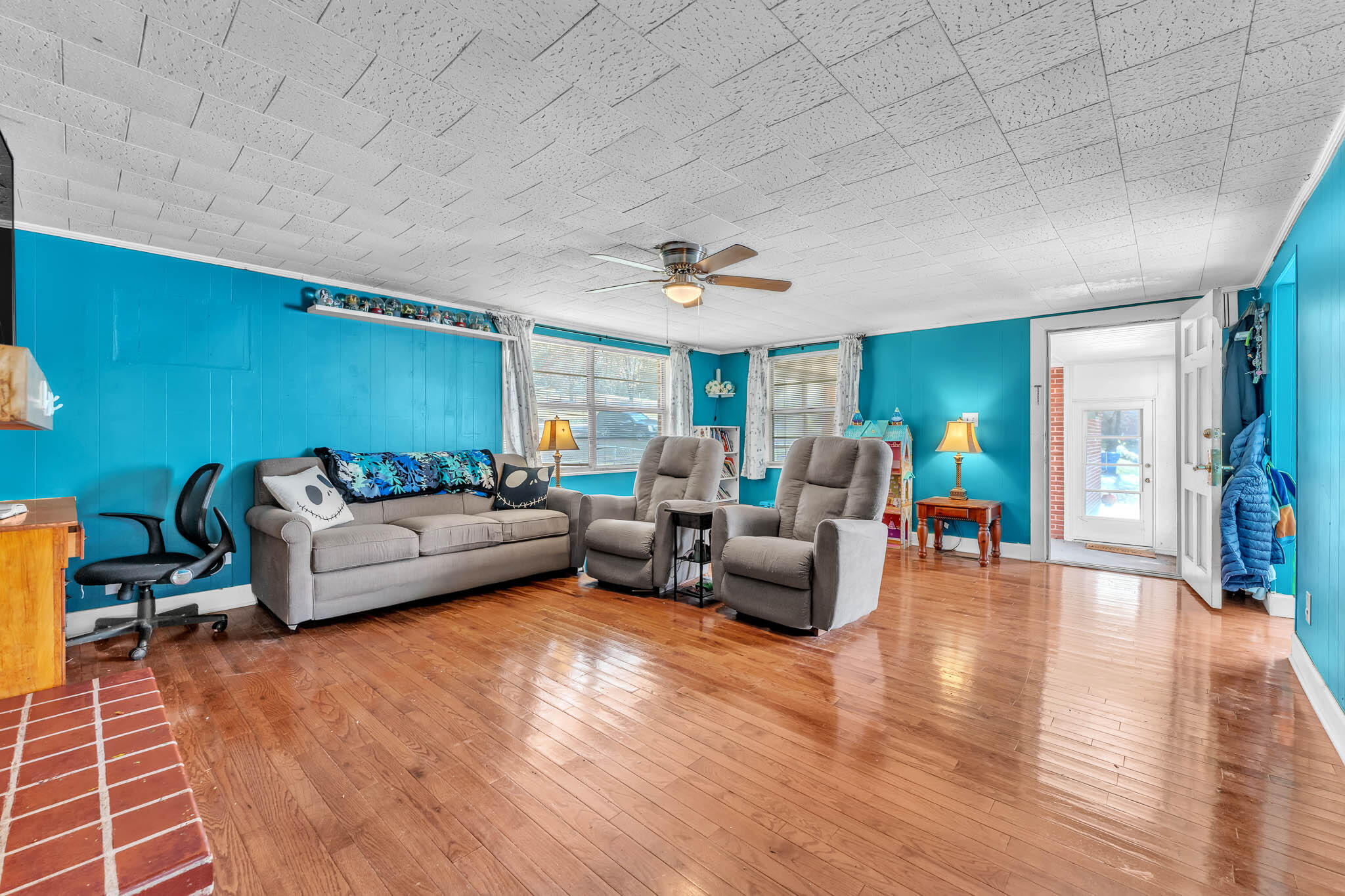 125 Passons Road