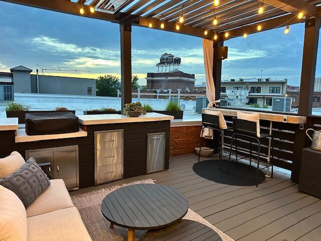 55 E Main Street, #208