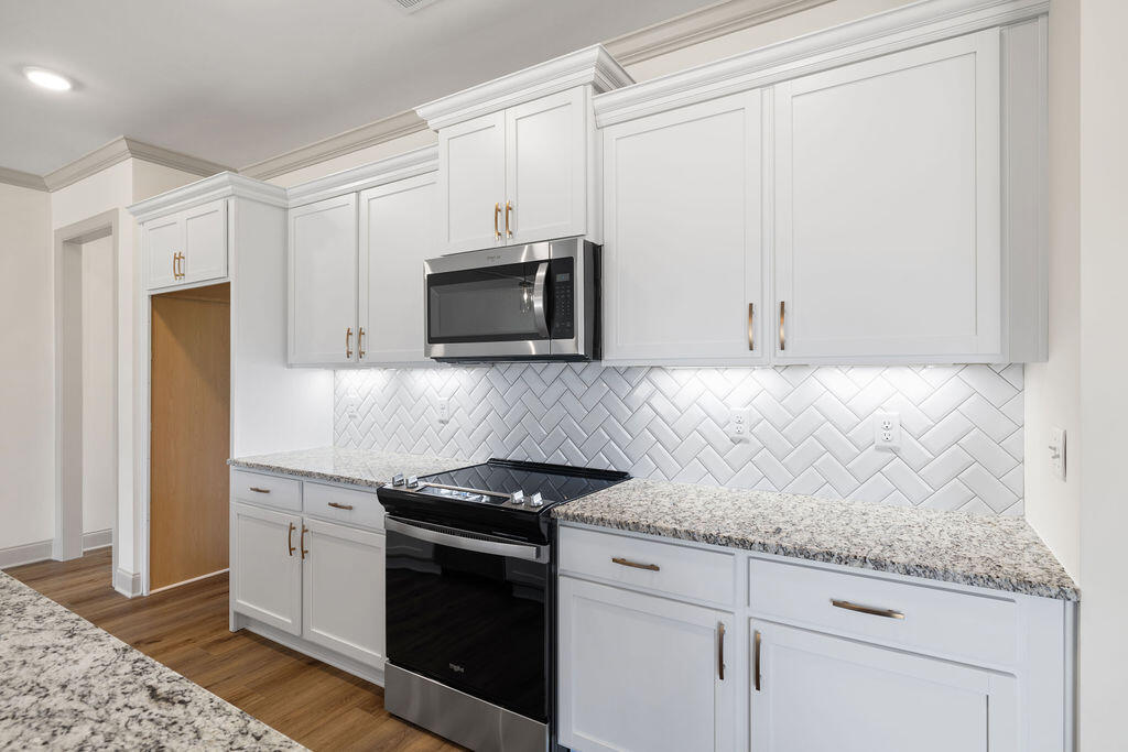 515 Winchester Drive, 56