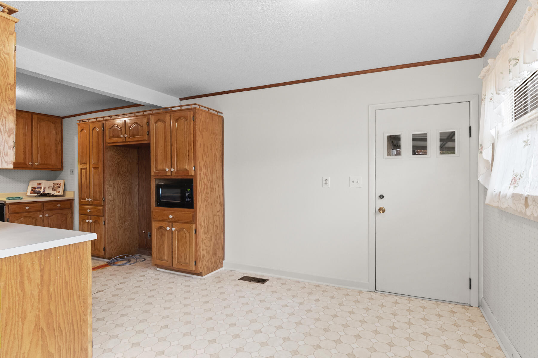 105 Cartwright Street