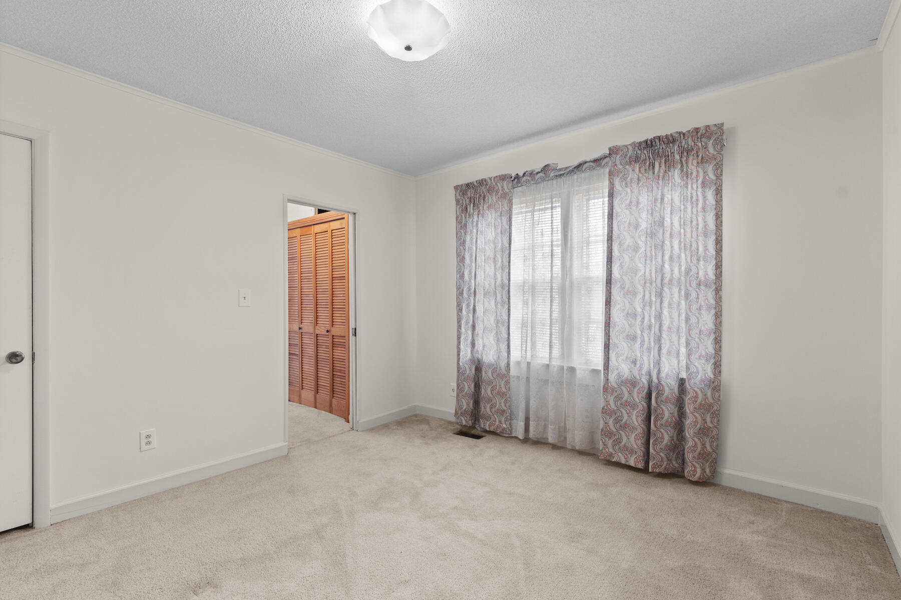 105 Cartwright Street