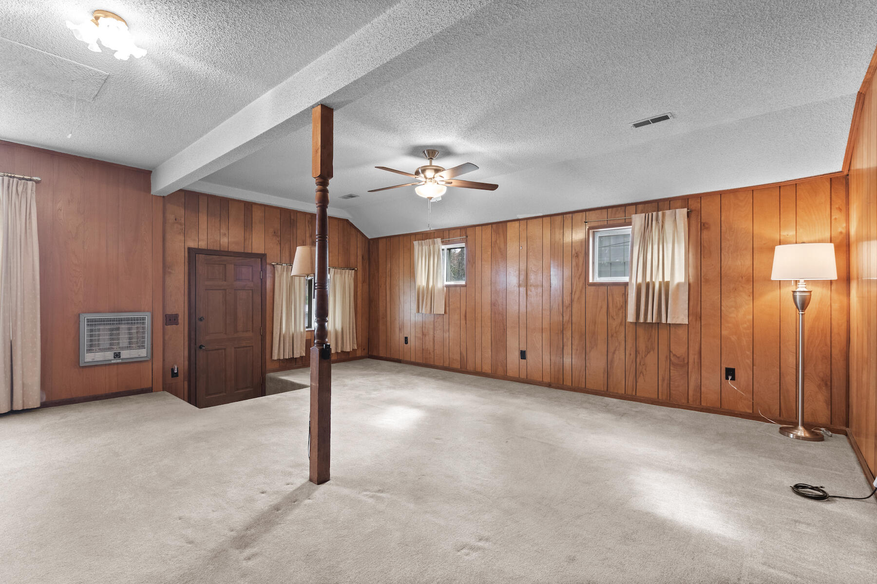 105 Cartwright Street