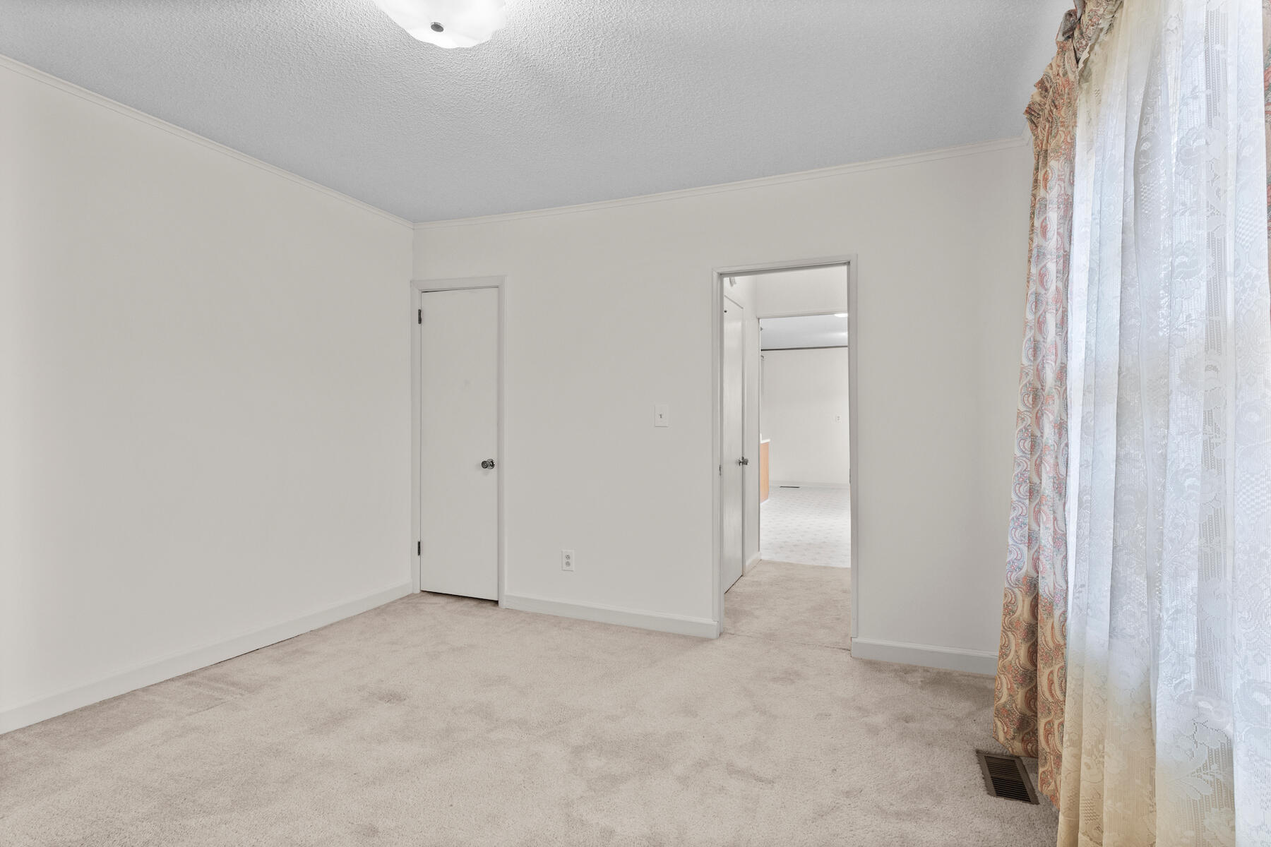 105 Cartwright Street