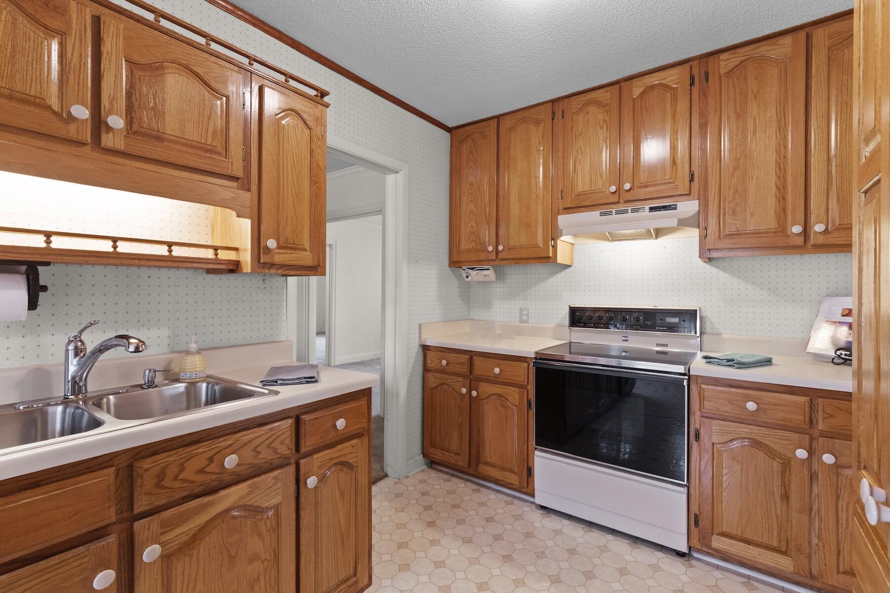 105 Cartwright Street