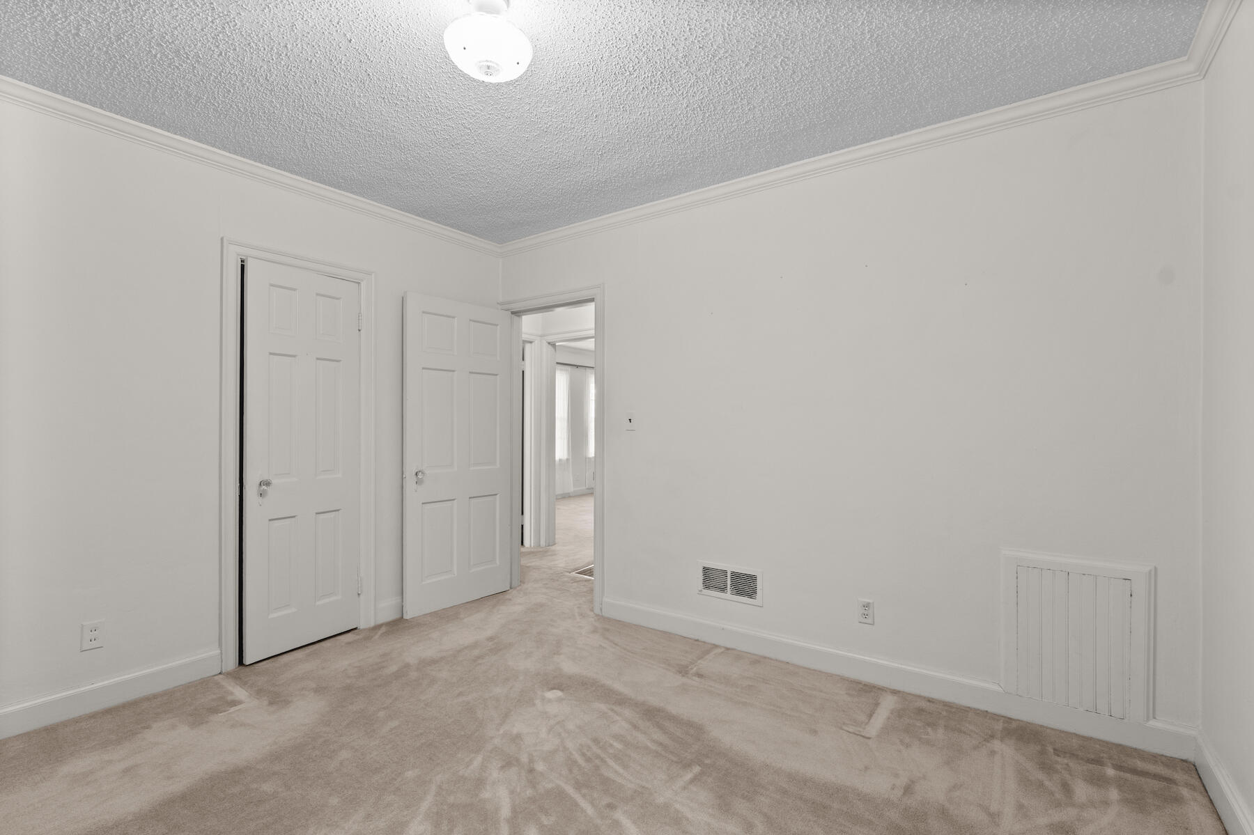 105 Cartwright Street