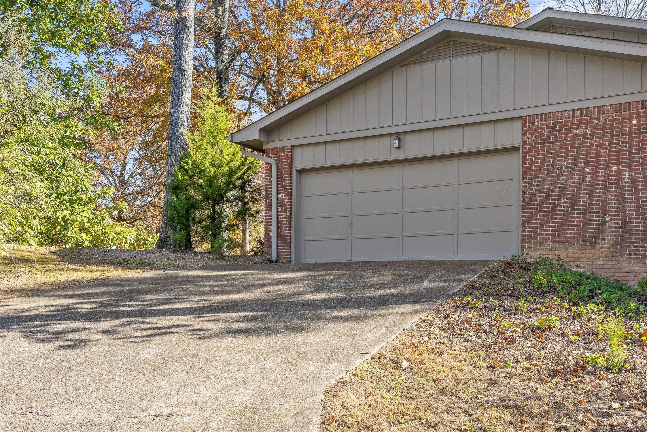 1428 Highcrest Drive