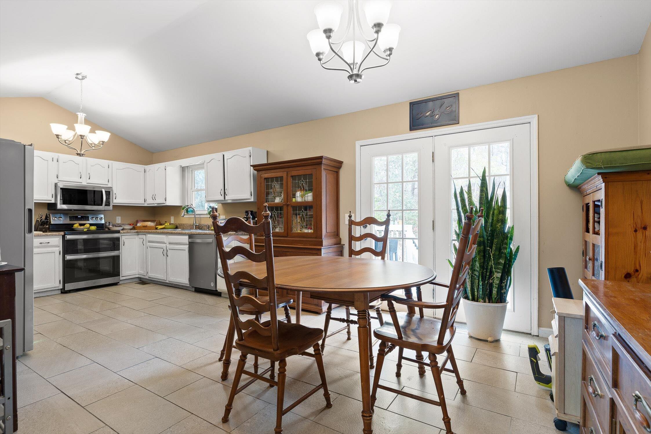 137 Fox Run Circle N